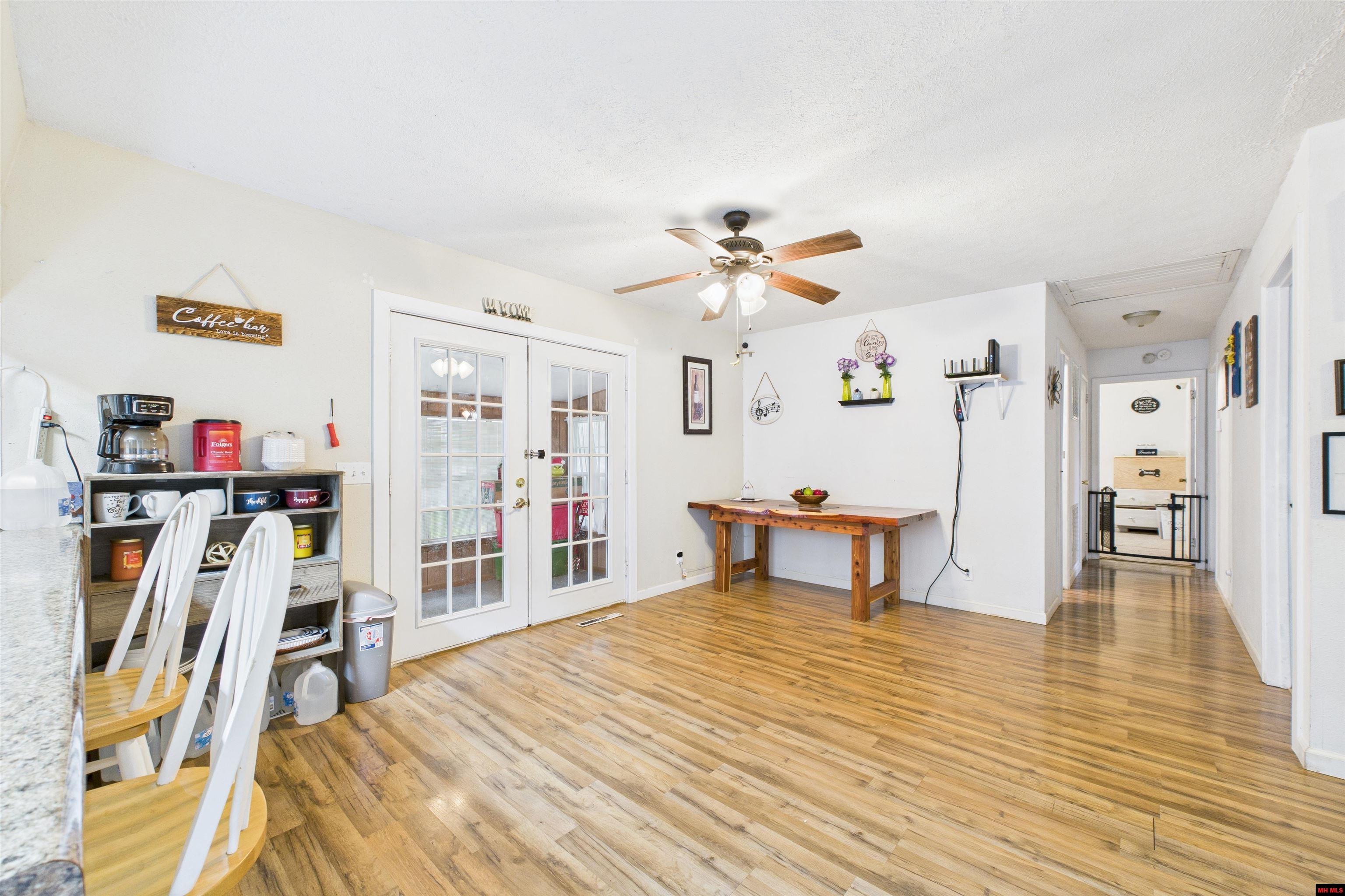 7070 & 7056 HWY 62 WEST Gassville, AR