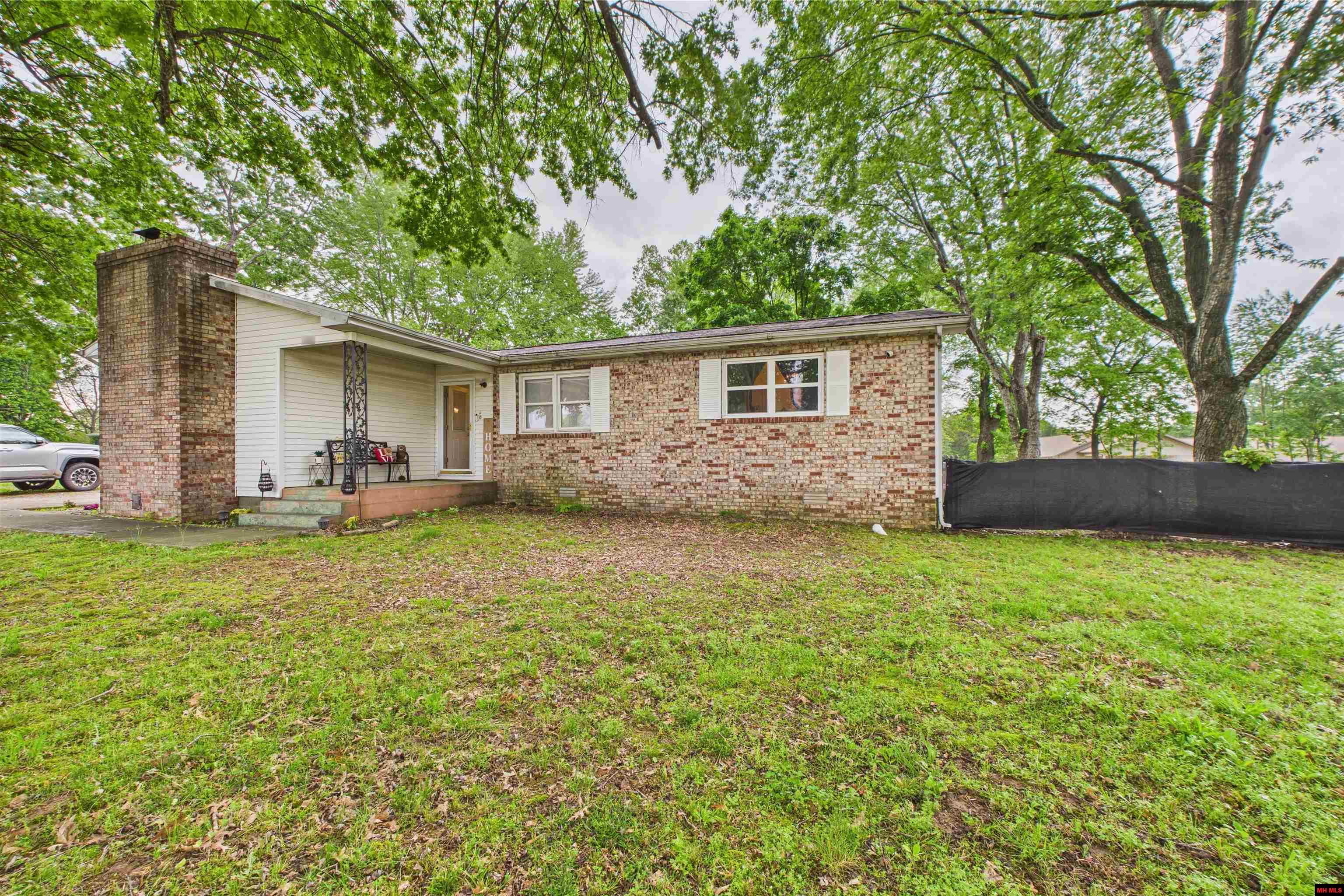 7056 HWY 62 WEST Gassville, AR 72635