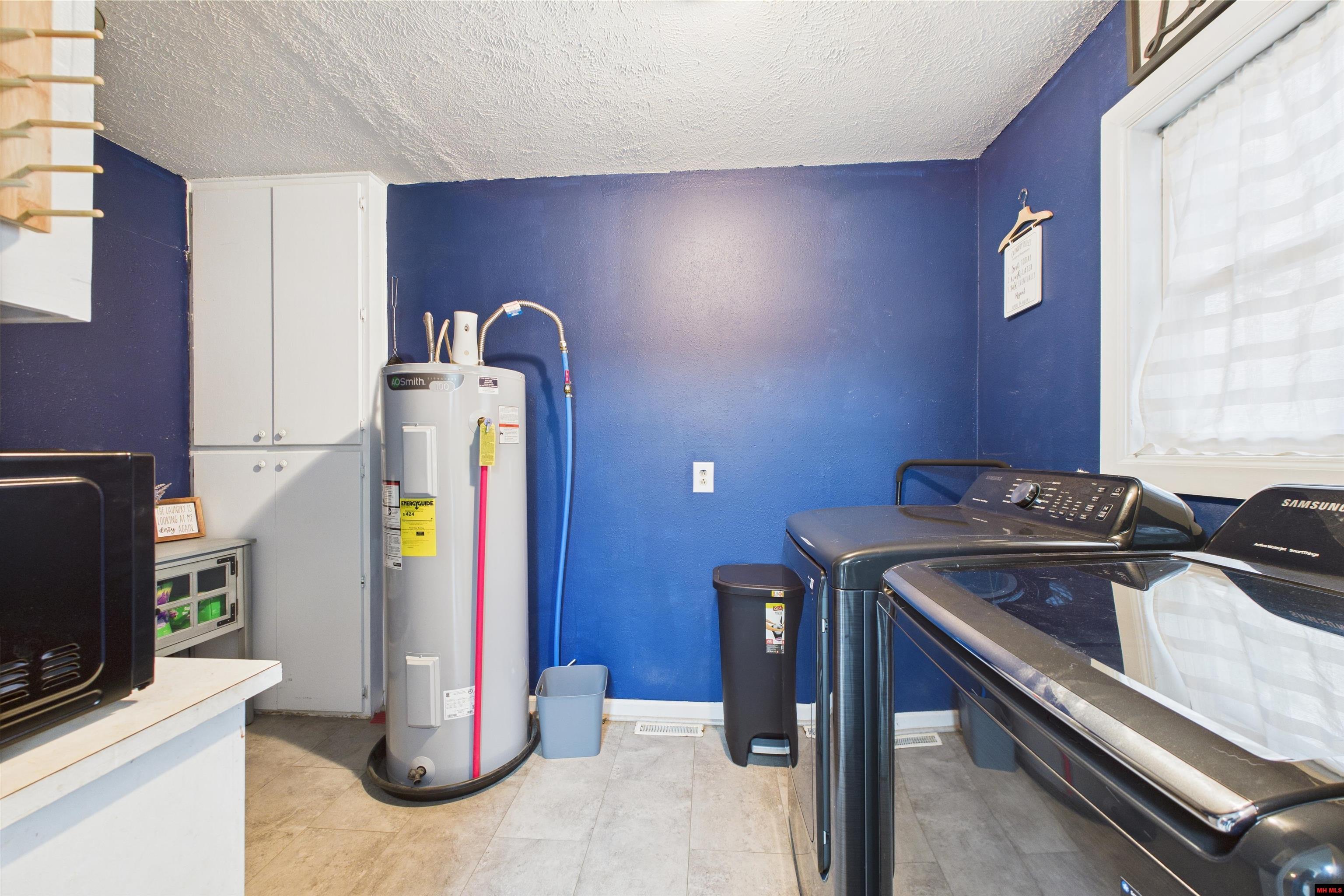 7056 HWY 62 WEST Gassville, AR 72635