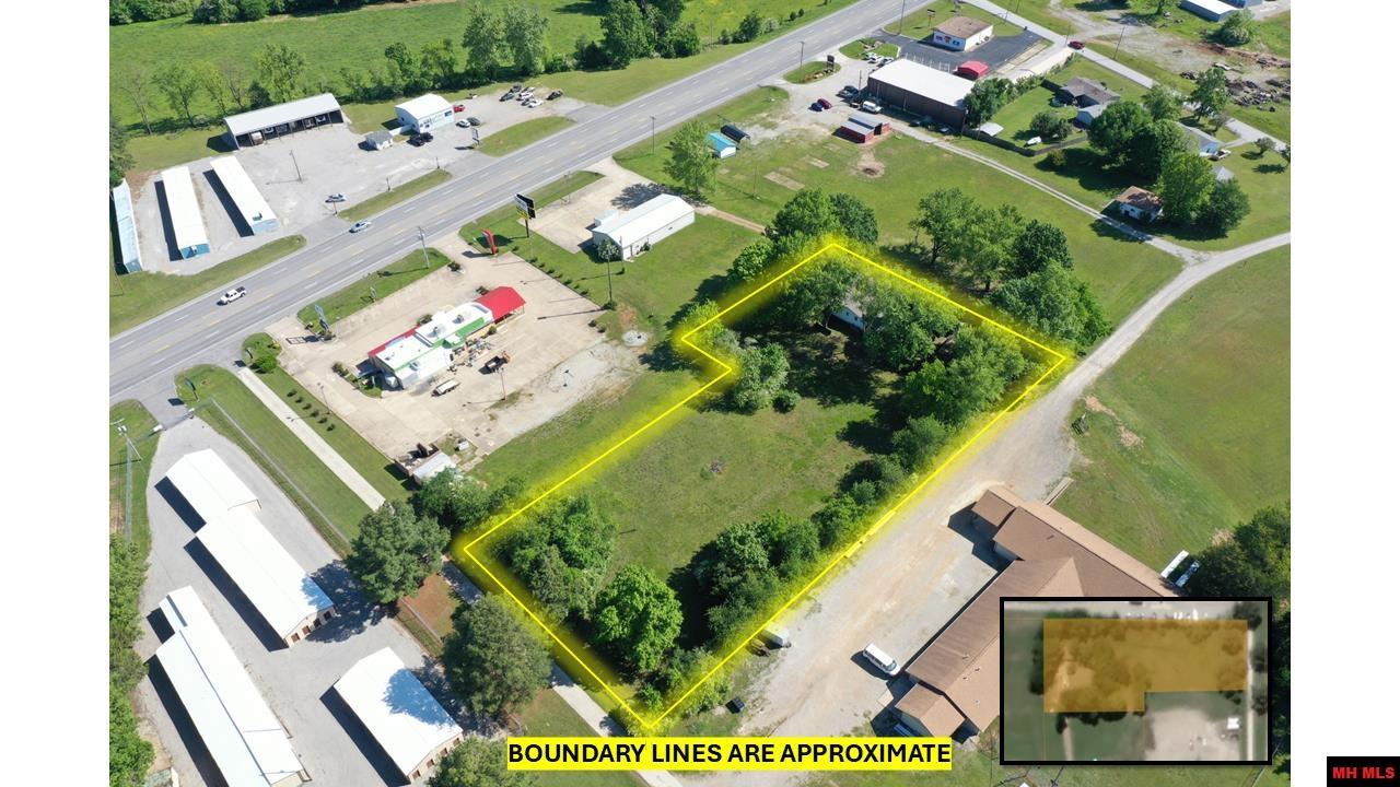 7056 HWY 62 WEST Gassville, AR 72635