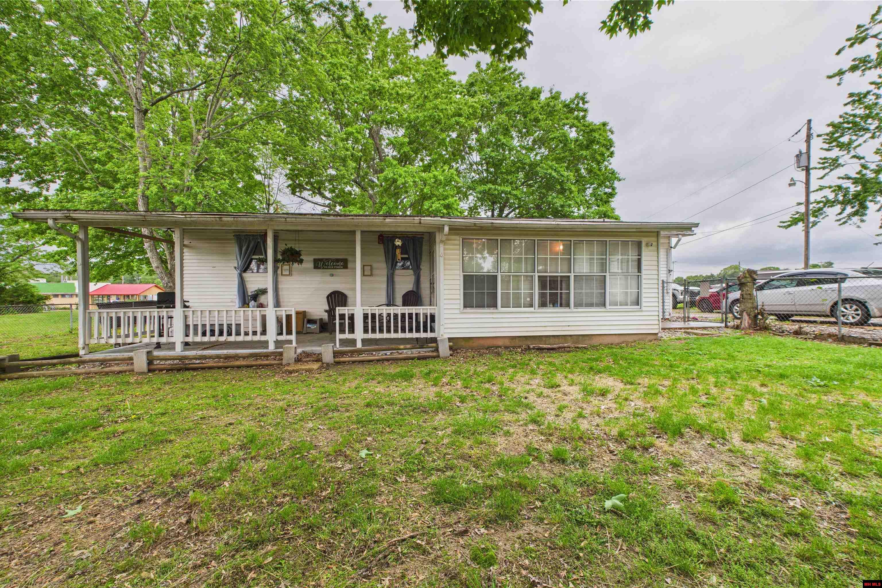 7056 HWY 62 WEST Gassville, AR 72635