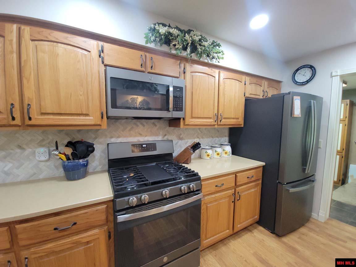 59 DANBERRY LANE Midway, AR
