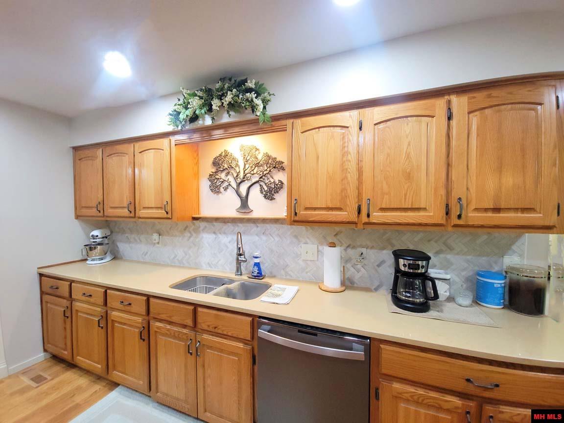 59 DANBERRY LANE Midway, AR