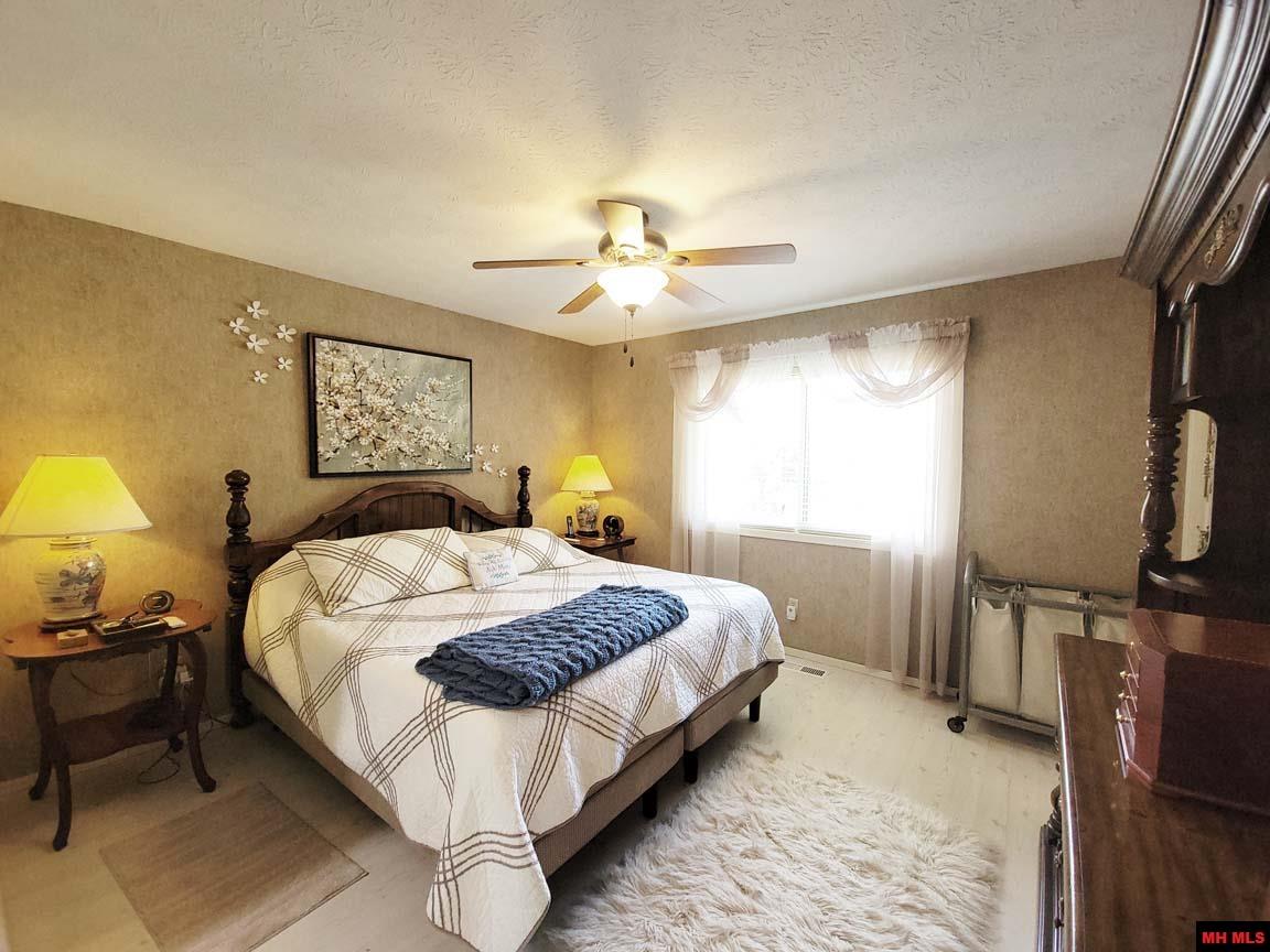 59 DANBERRY LANE Midway, AR
