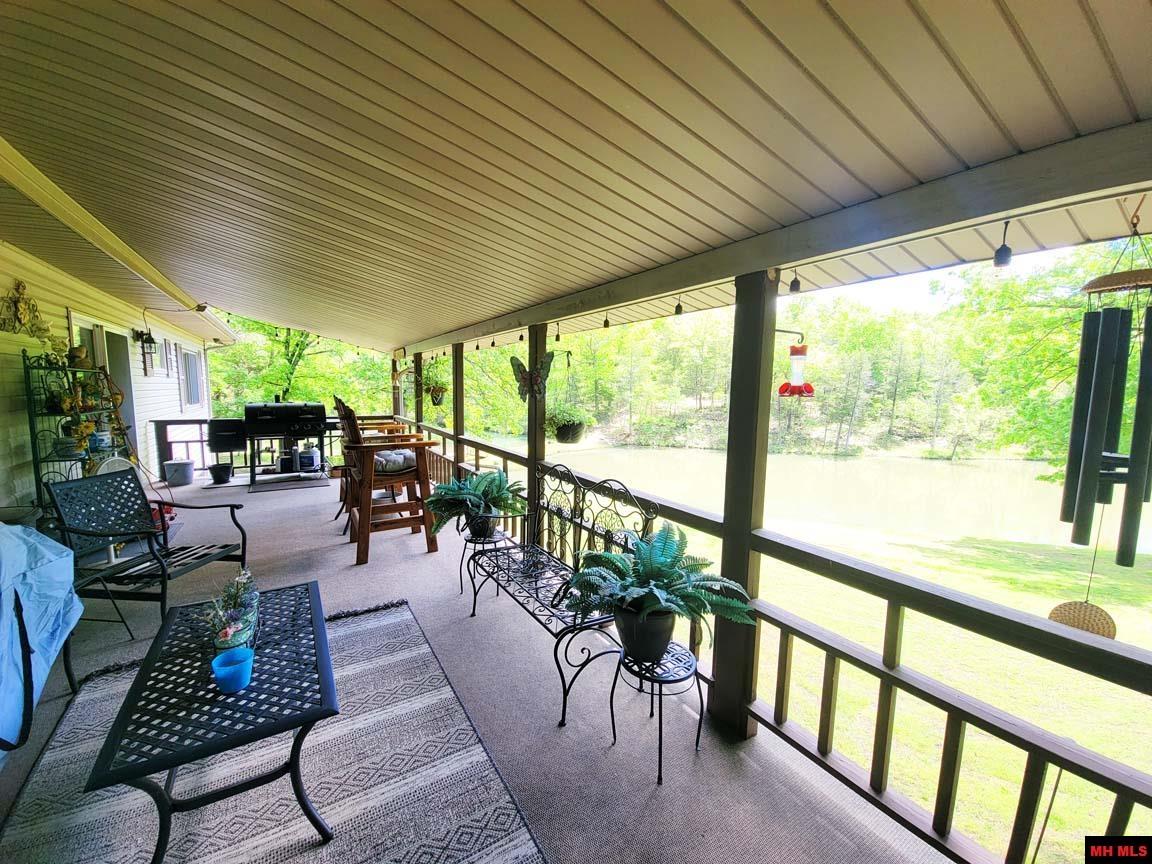 59 DANBERRY LANE Midway, AR