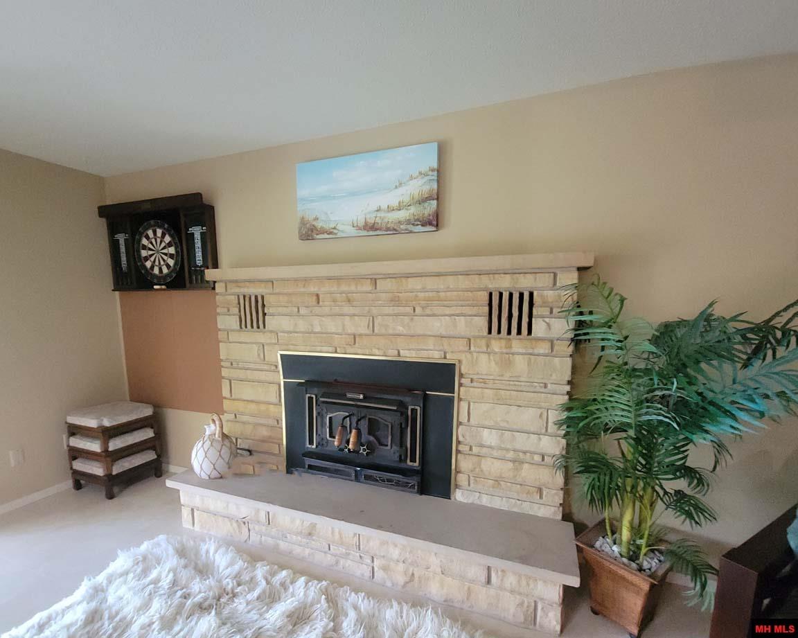 59 DANBERRY LANE Midway, AR