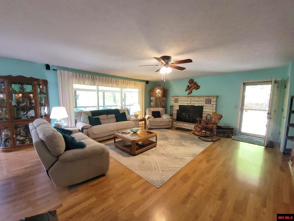 59 DANBERRY LANE Midway, AR