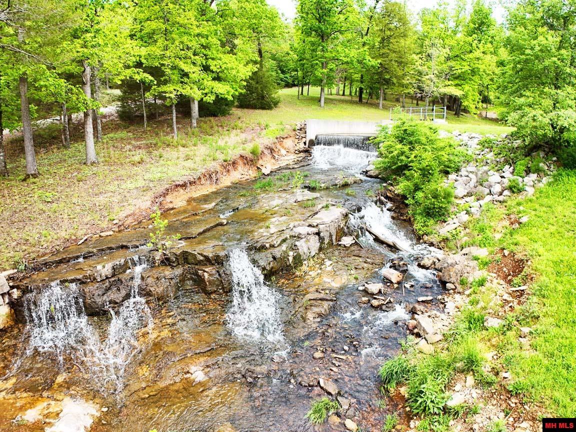 59 DANBERRY LANE Midway, AR