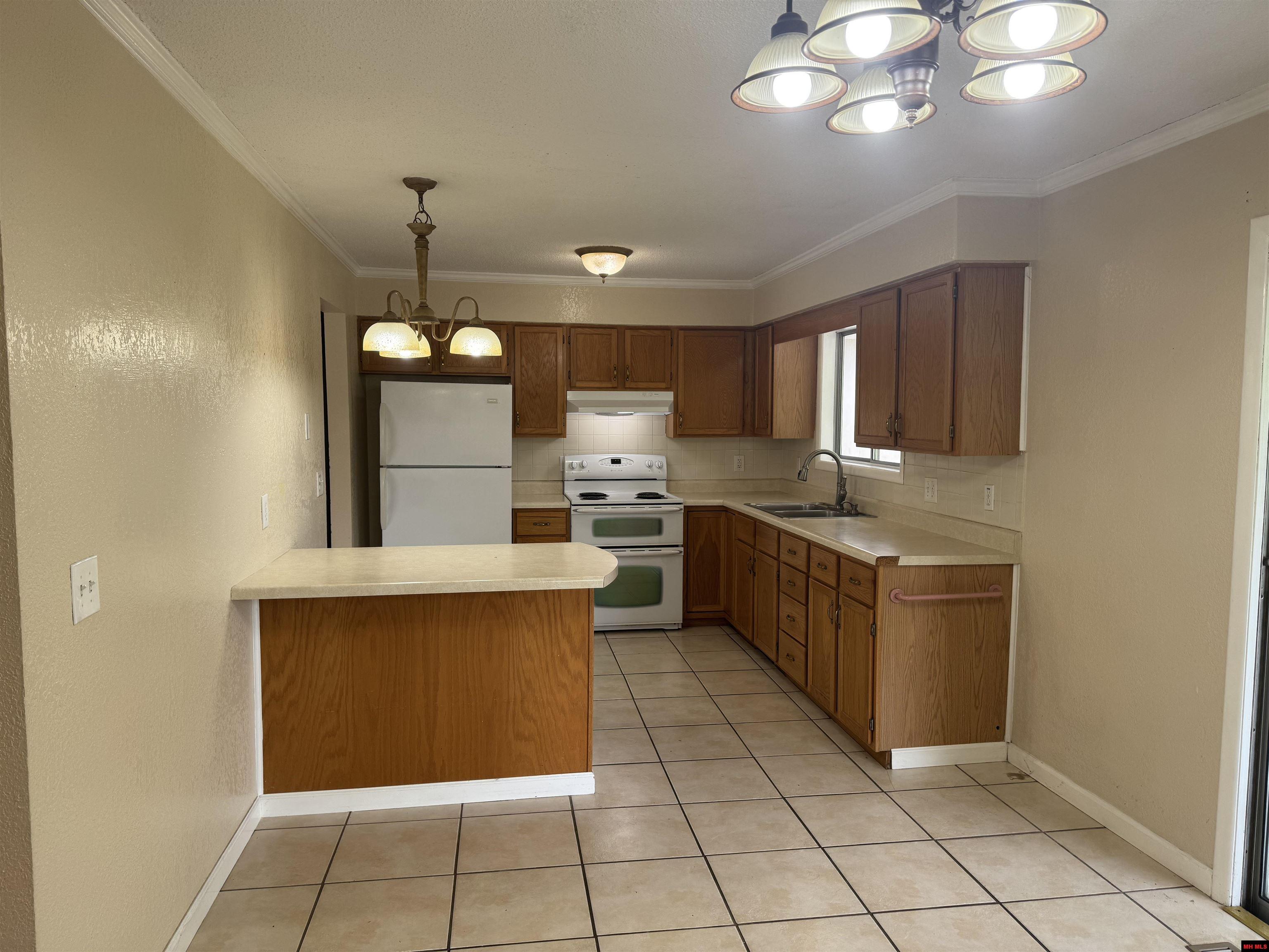 8 DEB-MAR WOODS TERRACE Mountain Home, AR