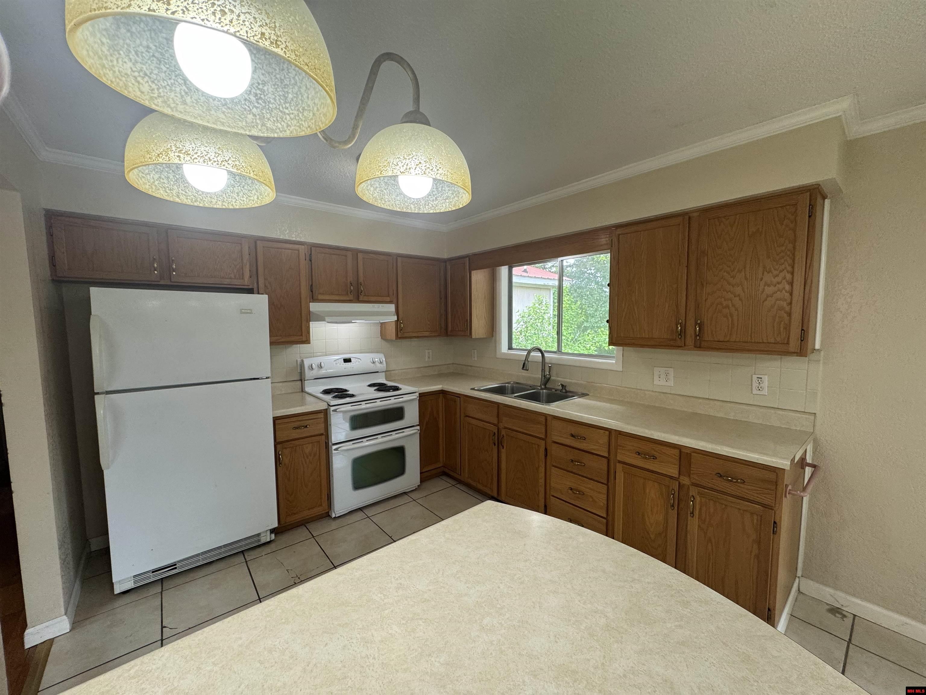 8 DEB-MAR WOODS TERRACE Mountain Home, AR