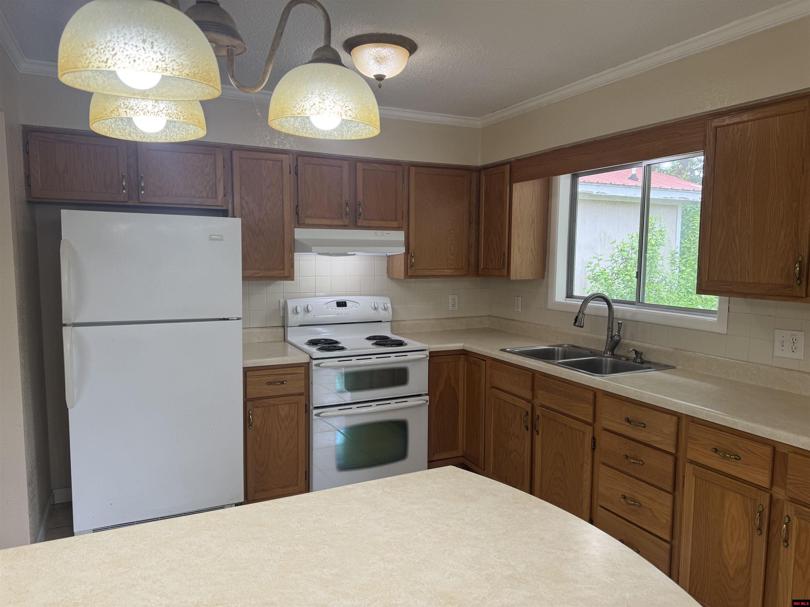 8 DEB-MAR WOODS TERRACE Mountain Home, AR
