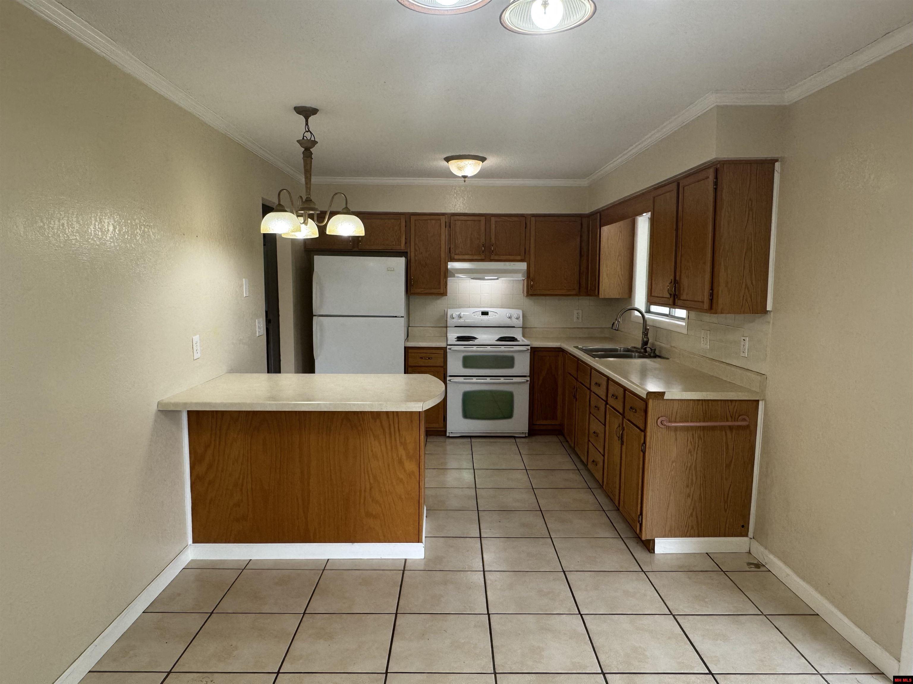 8 DEB-MAR WOODS TERRACE Mountain Home, AR