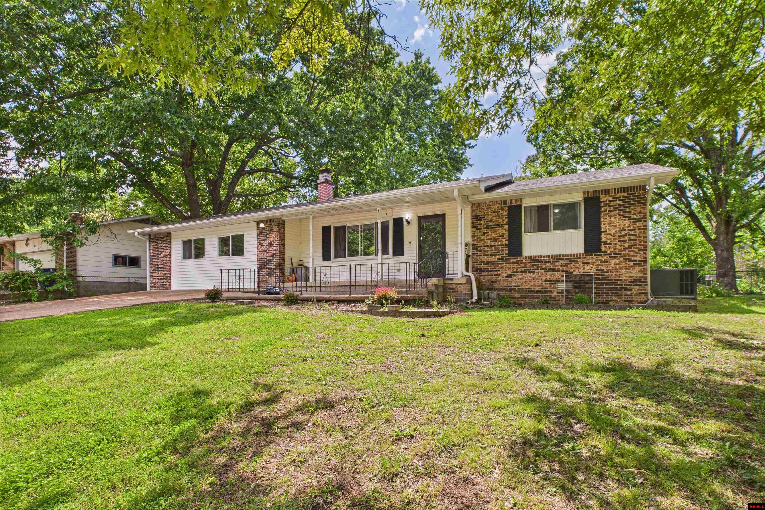 138 CHAPERAL DRIVE Mountain Home, AR 72653