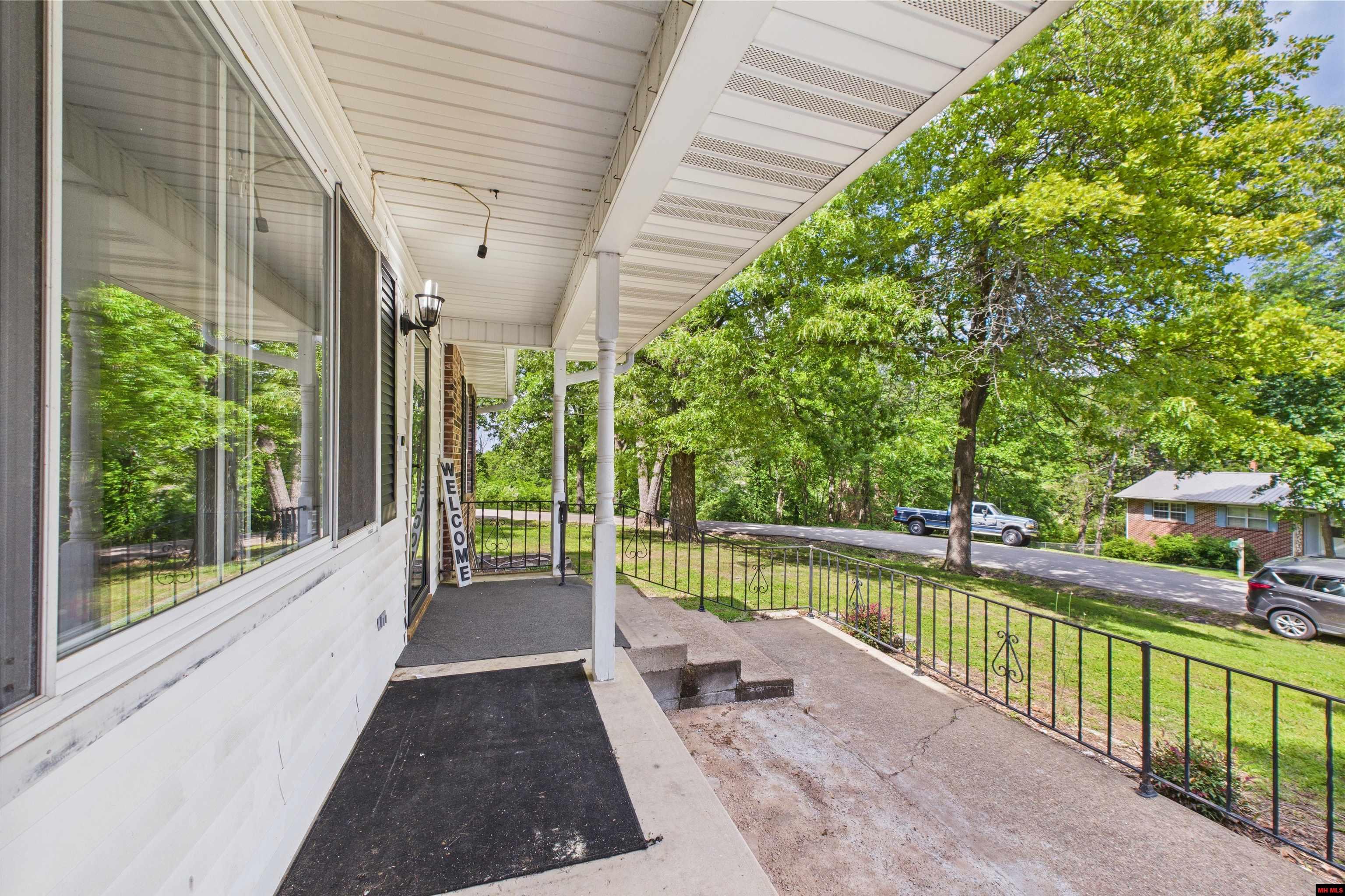 138 CHAPERAL DRIVE Mountain Home, AR 72653