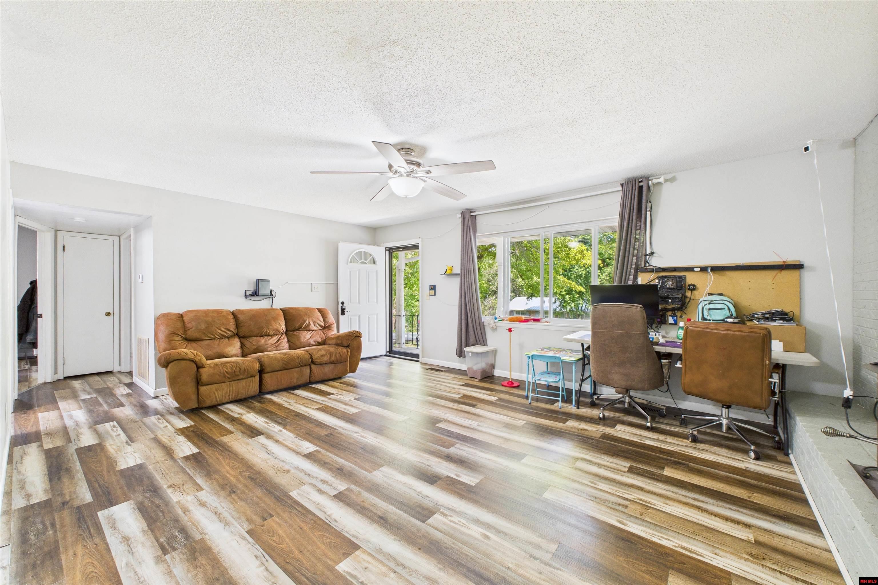 138 CHAPERAL DRIVE Mountain Home, AR 72653