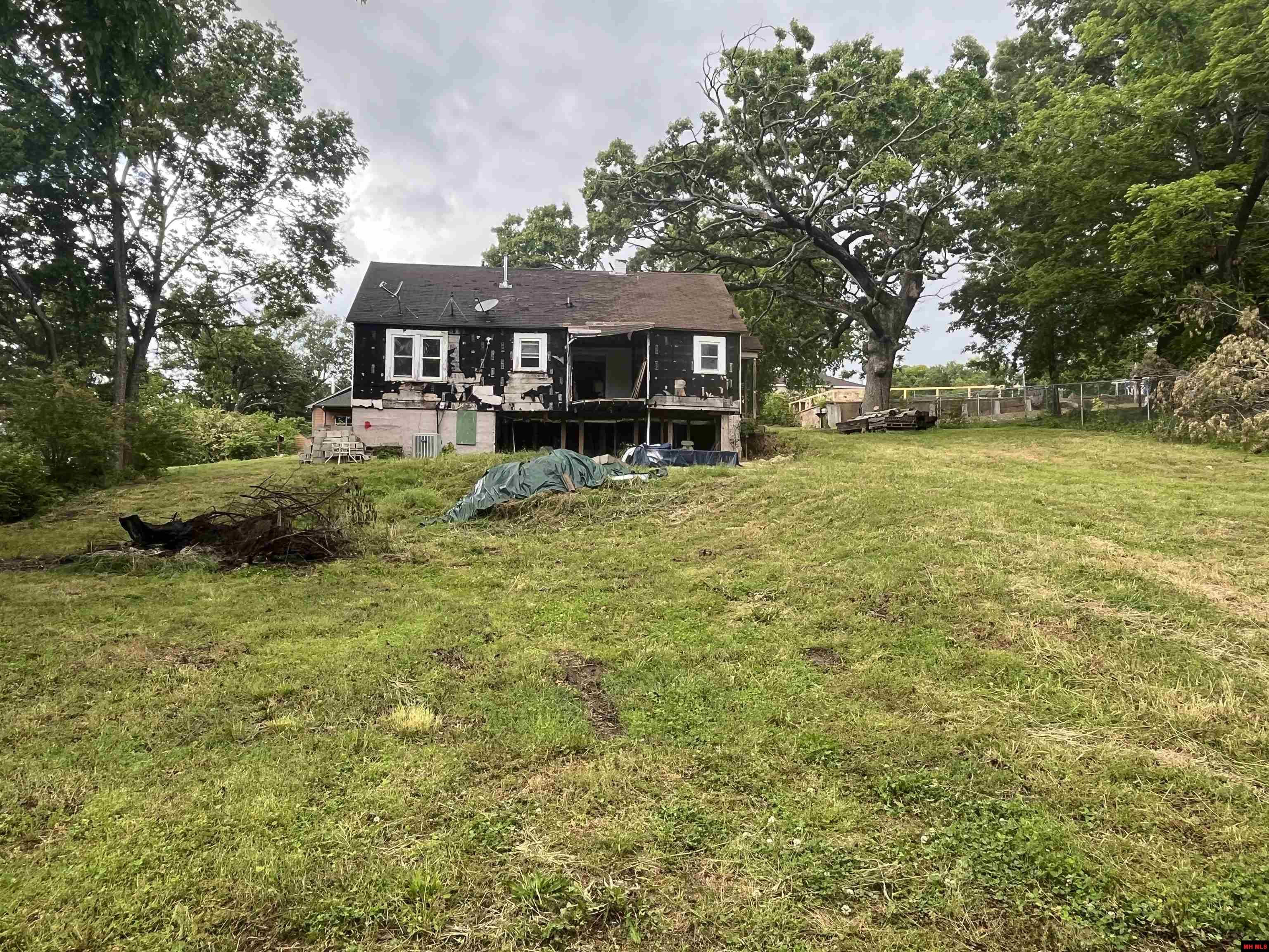 408 DALTON AVENUE Cotter, AR