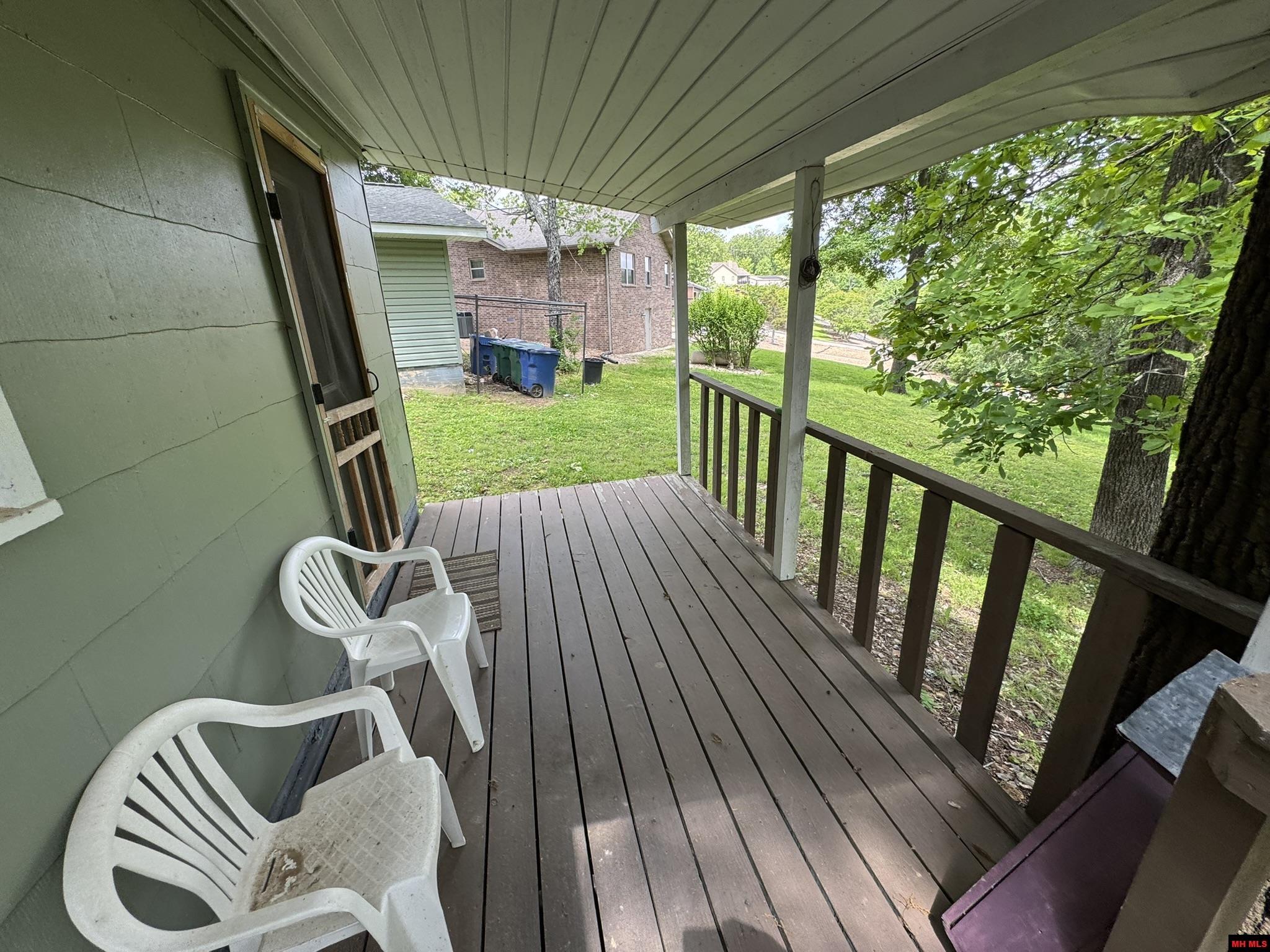 120 PINEHURST POINT Bull Shoals, AR