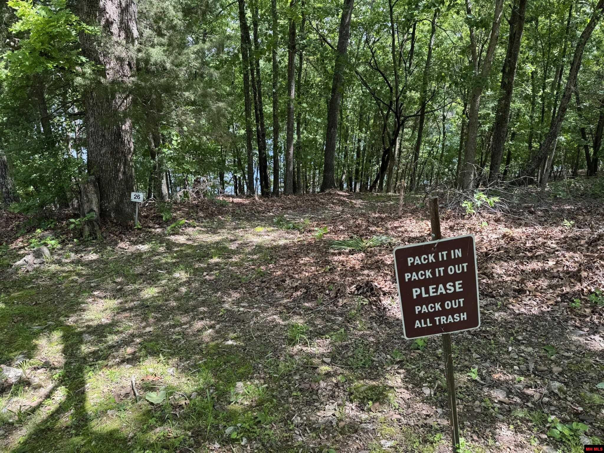 120 PINEHURST POINT Bull Shoals, AR