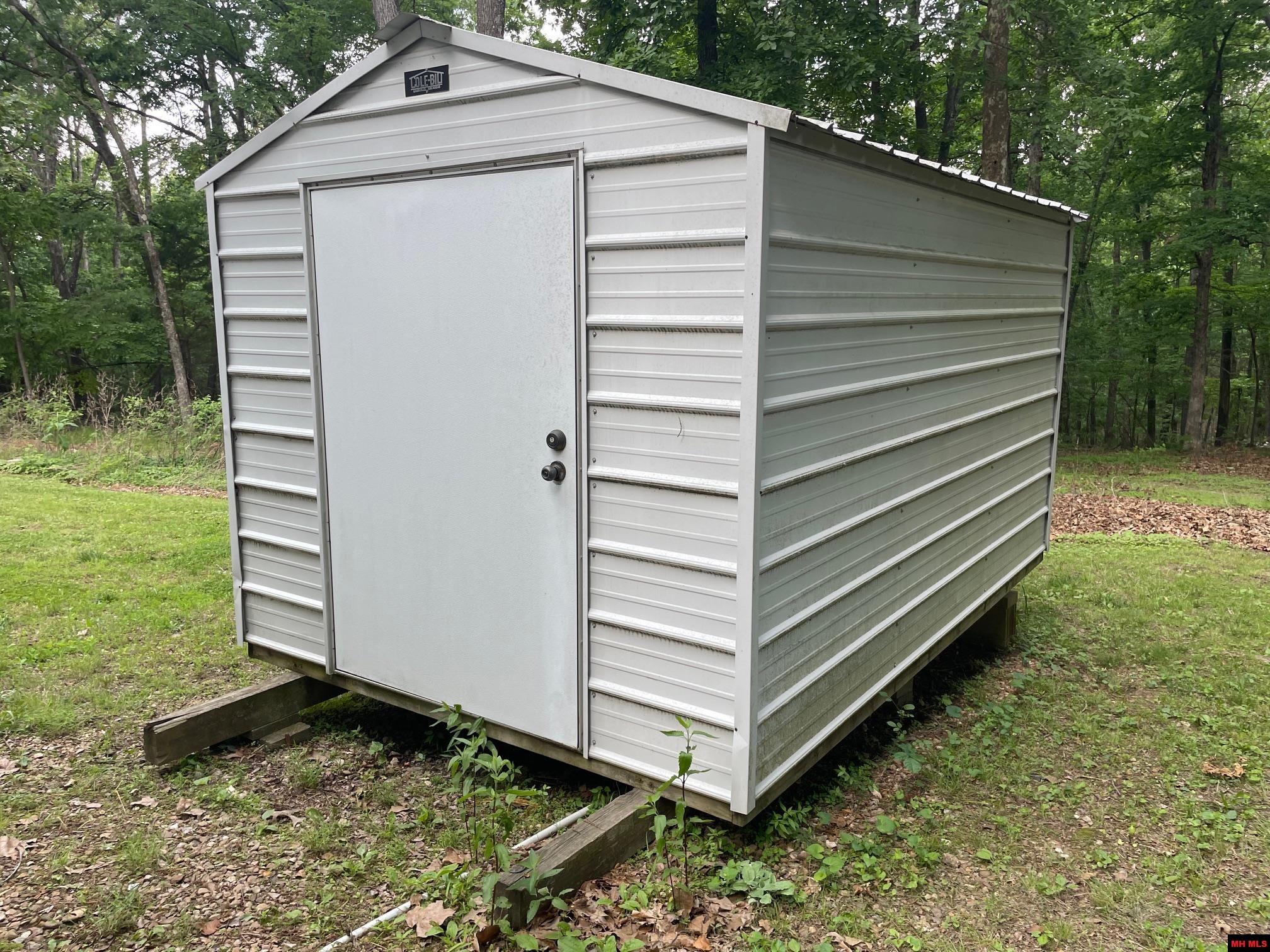 661 NUBBIN RIDGE ROAD Lakeview, AR
