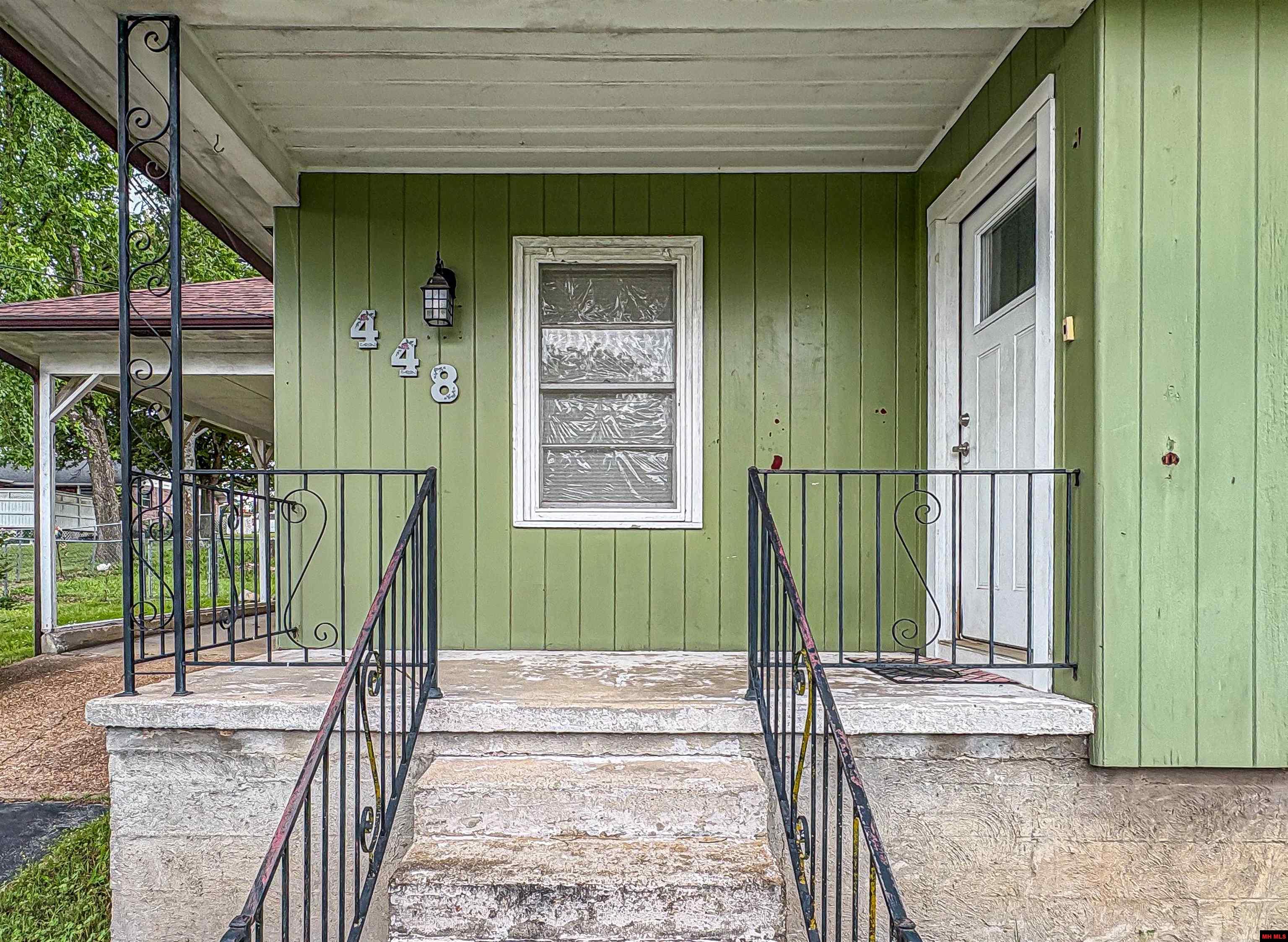 448 S HWY 14 Yellville, AR