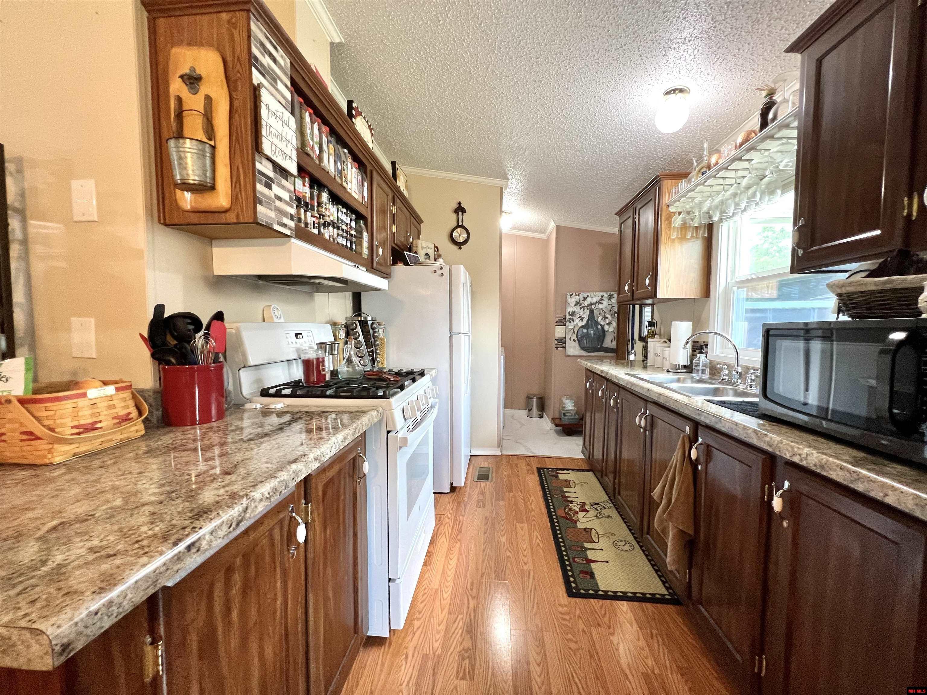 65 FLECK DRIVE Mountain Home, AR