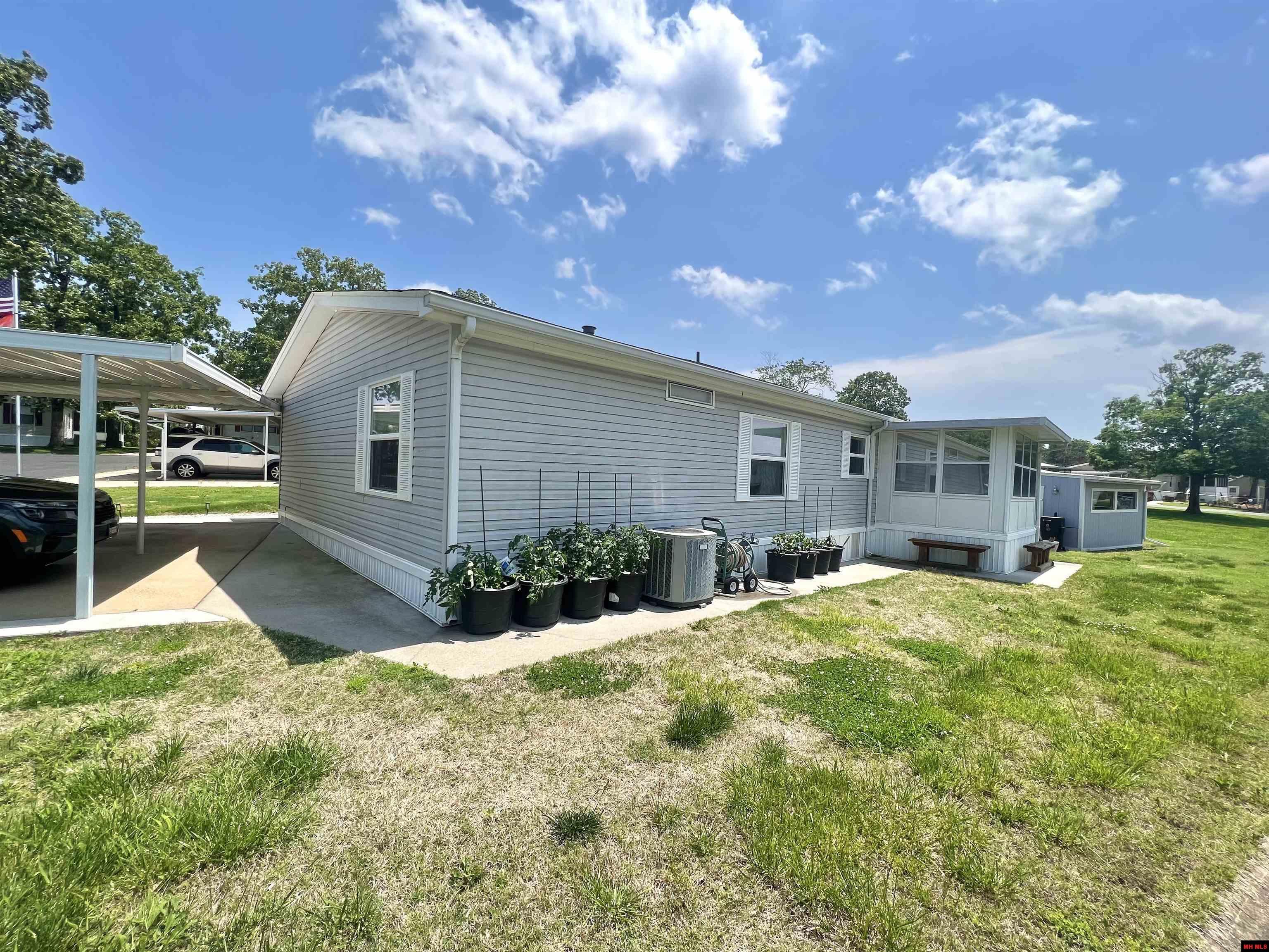 65 FLECK DRIVE Mountain Home, AR