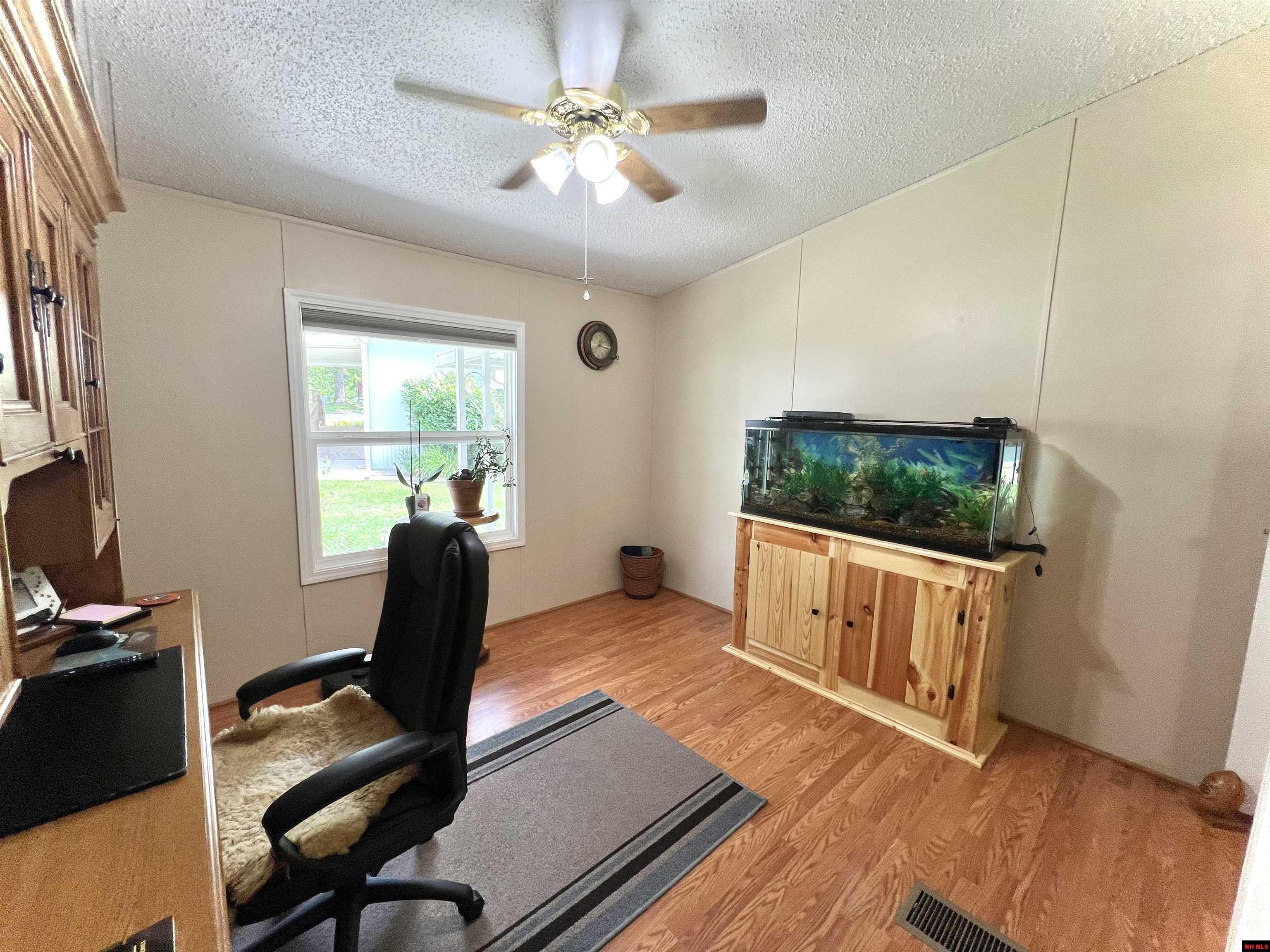 65 FLECK DRIVE Mountain Home, AR