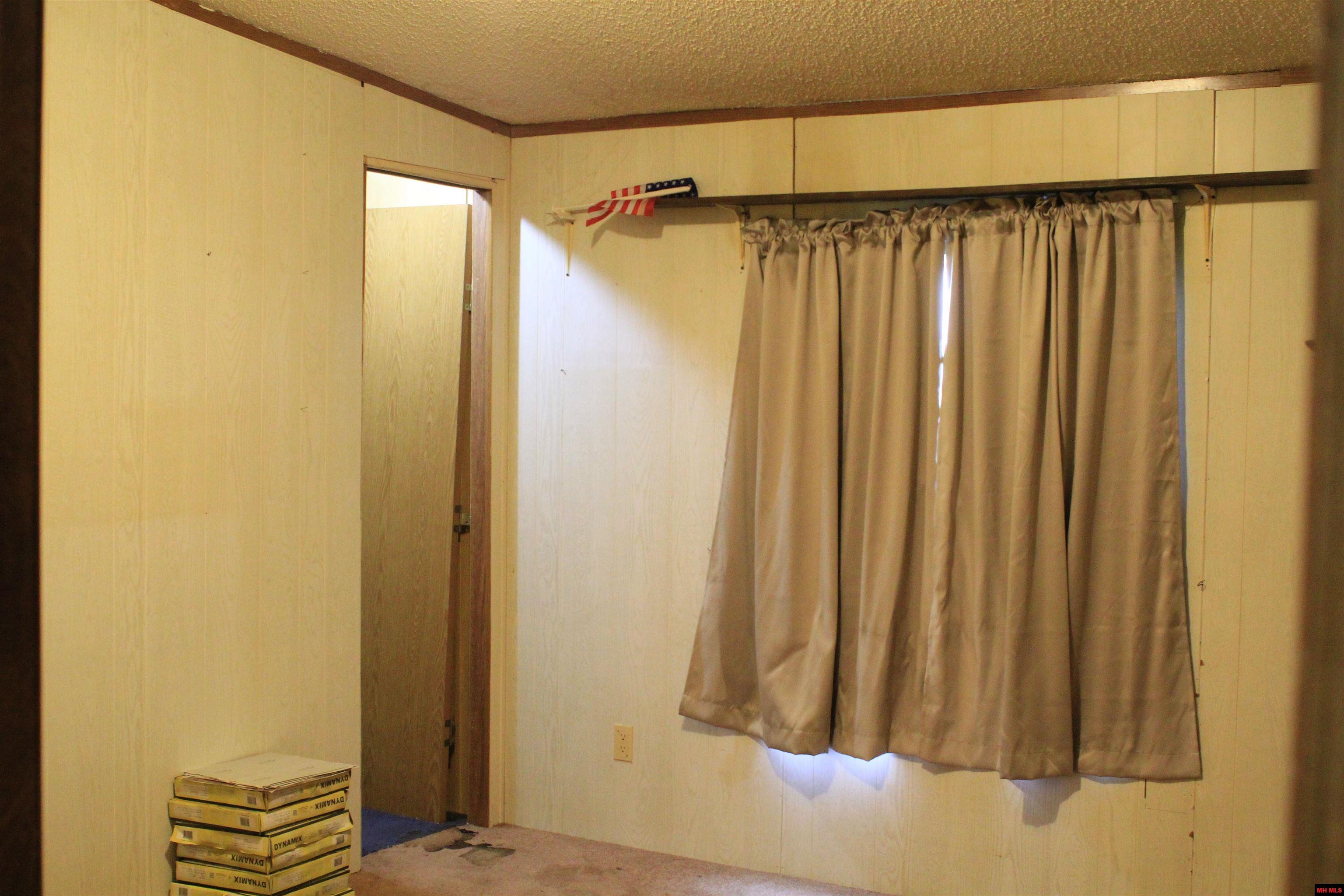 1427 MC 164 Theodosia, MO 65761