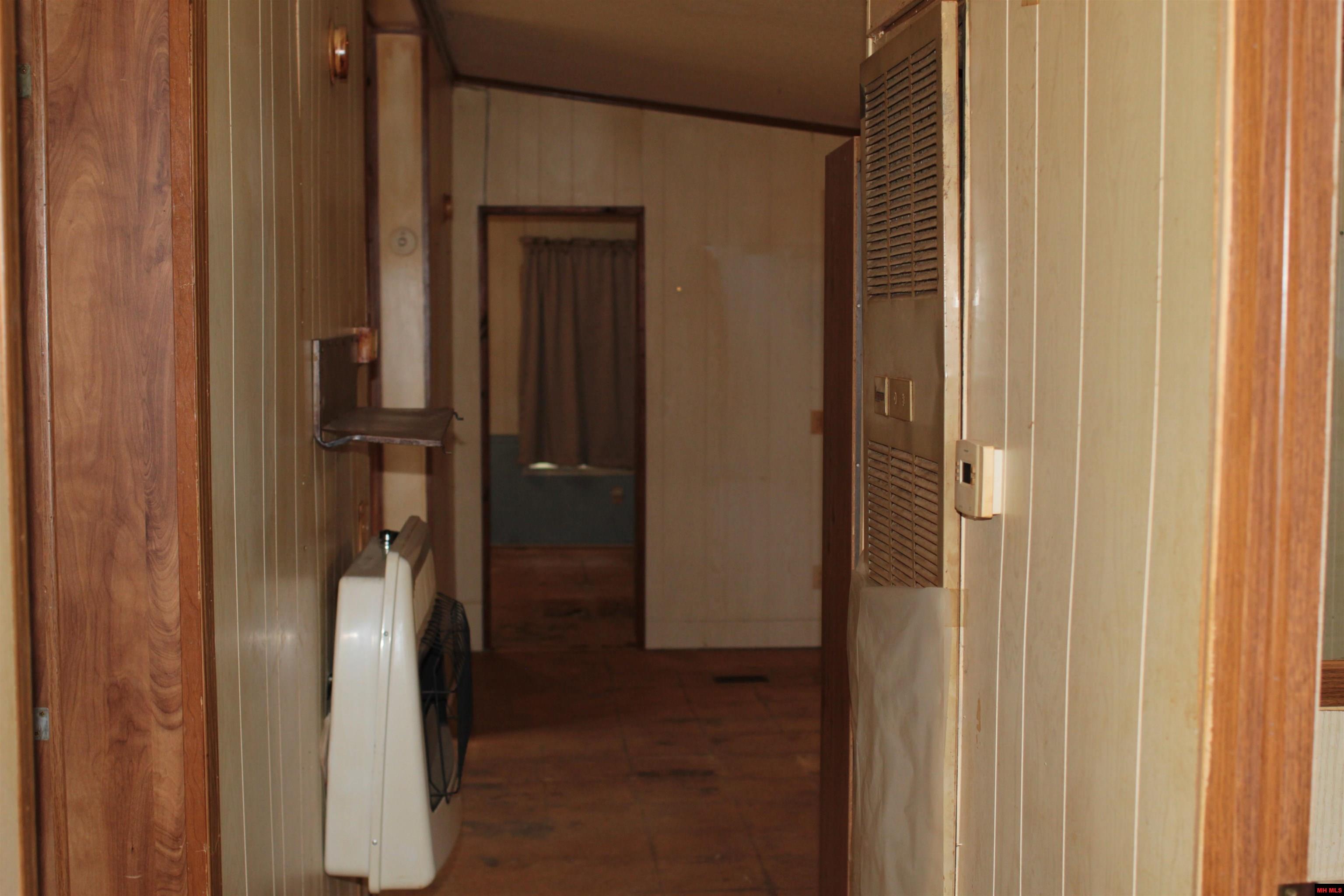 1427 MC 164 Theodosia, MO 65761