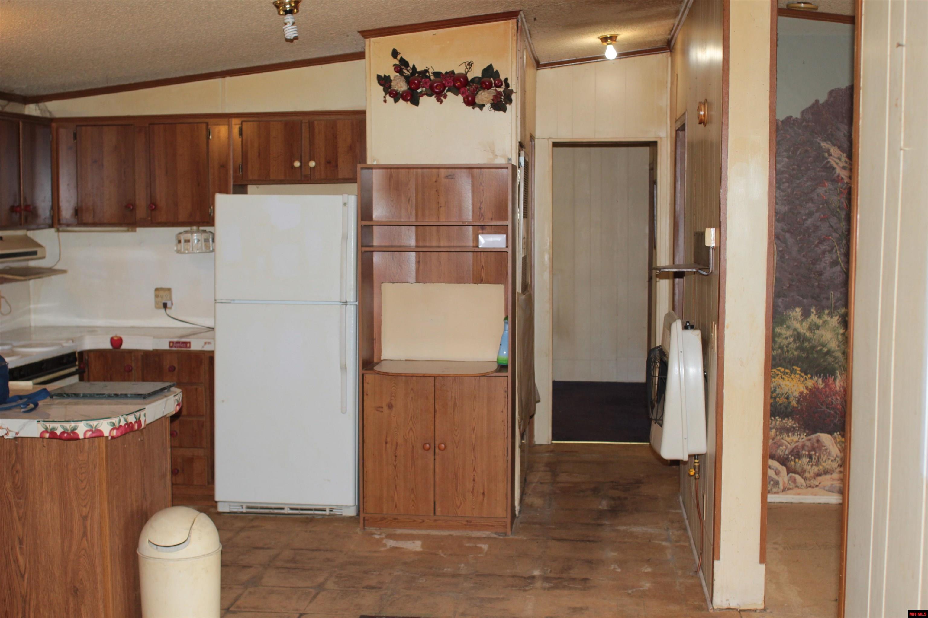 1427 MC 164 Theodosia, MO 65761