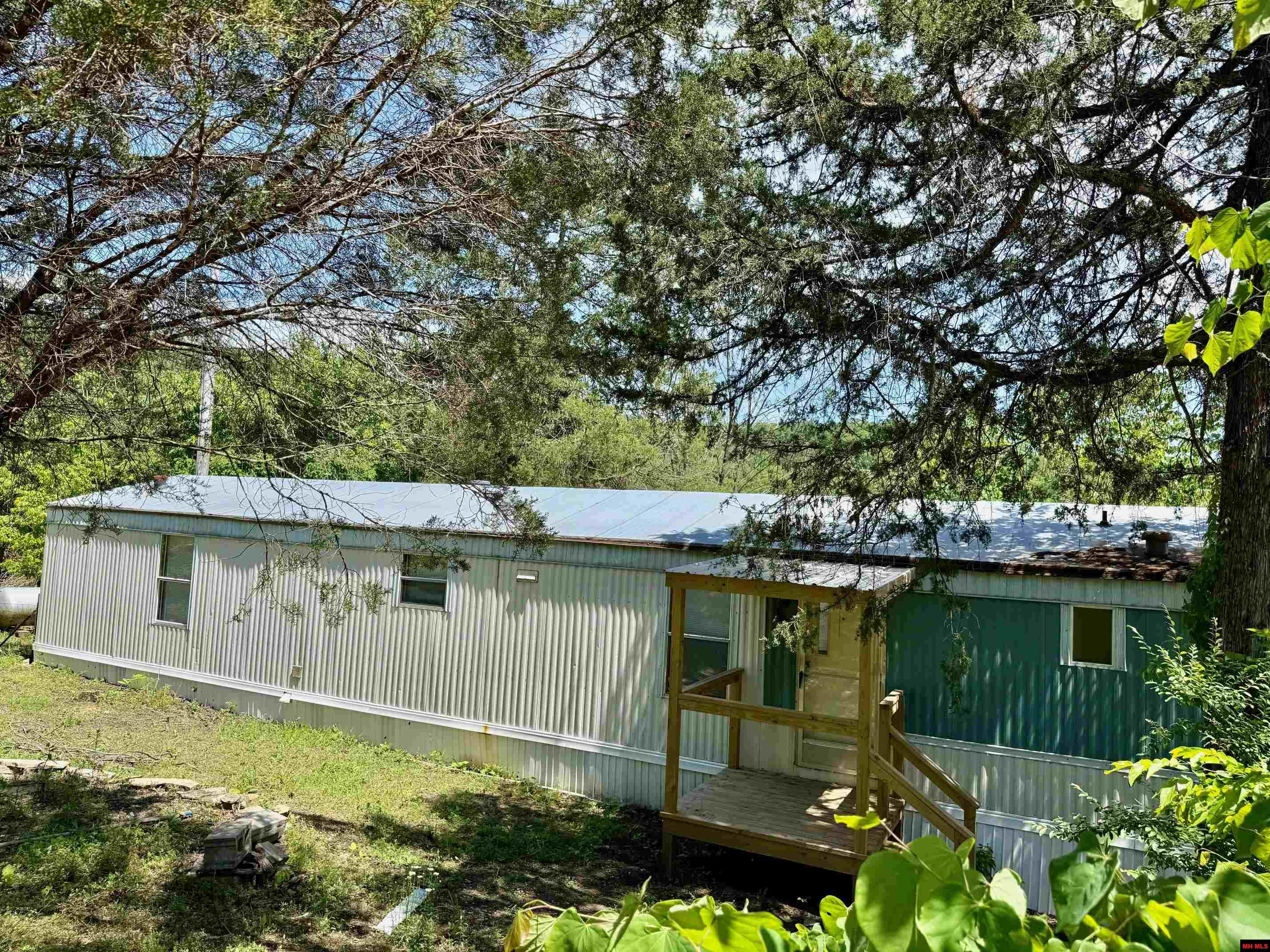 103 PROSPECT Norfork, AR