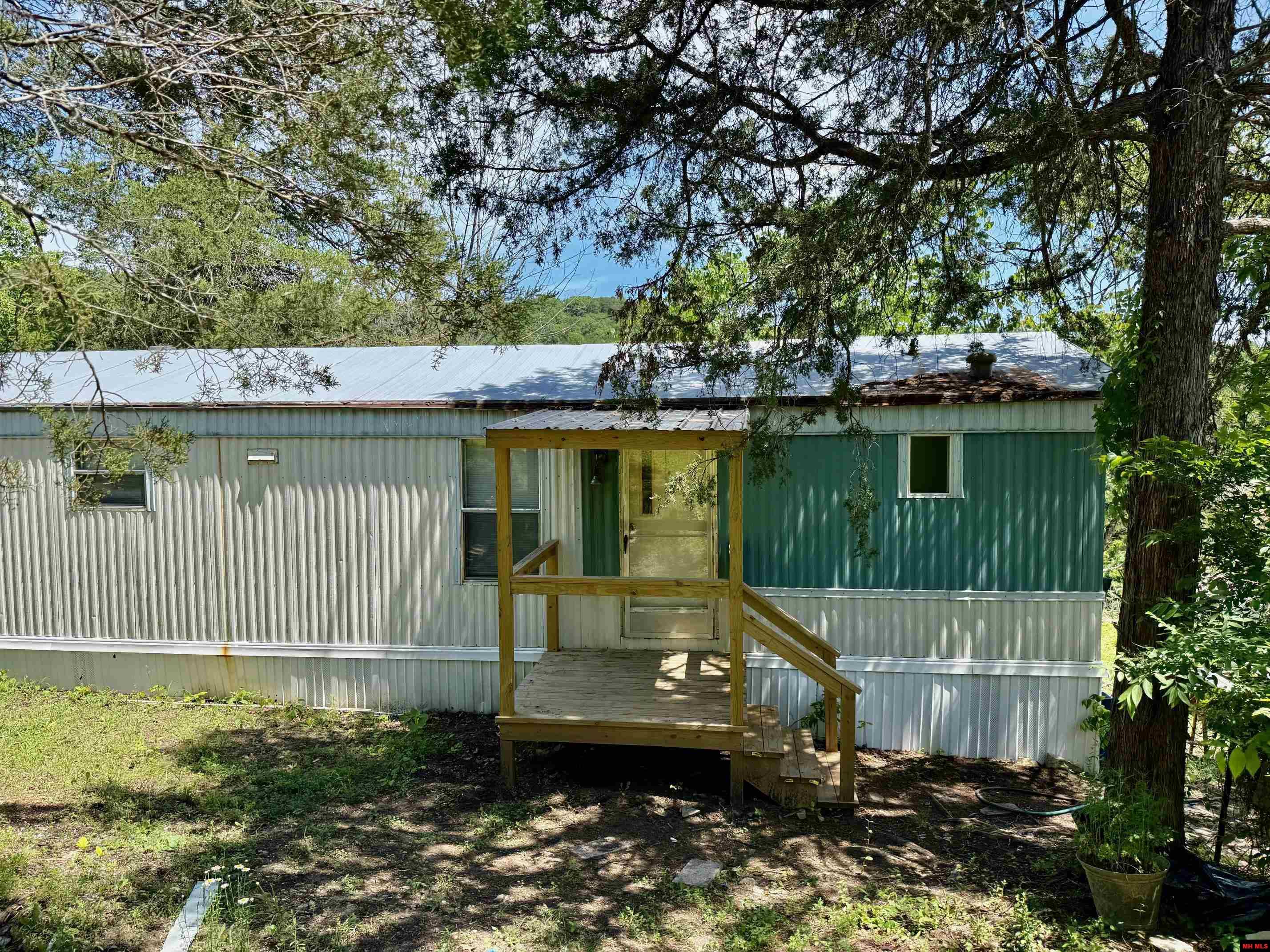103 PROSPECT Norfork, AR