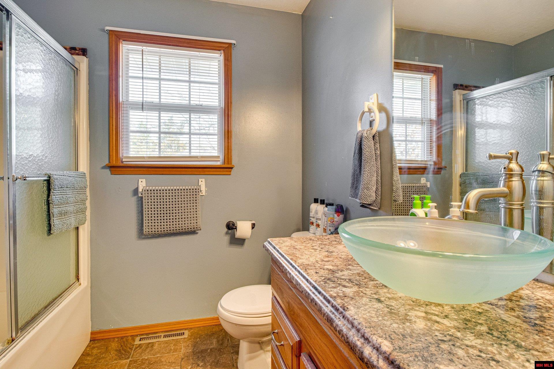 321 COOPER STREET Mountain Home, AR 72653