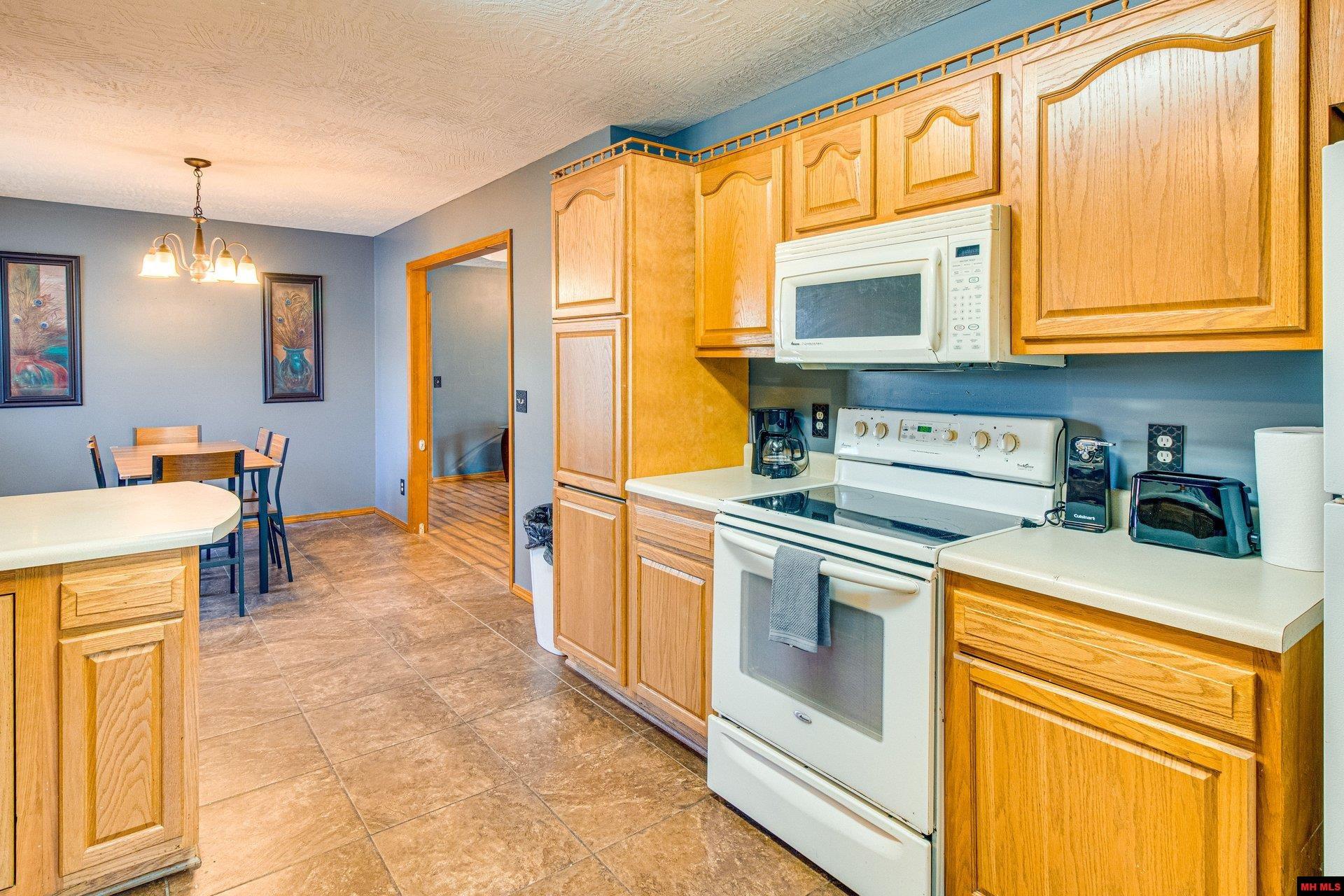 321 COOPER STREET Mountain Home, AR 72653