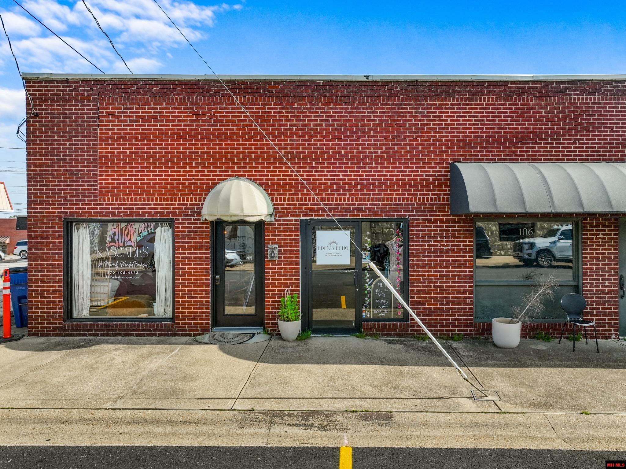106 E 7TH STREET Mountain Home, AR