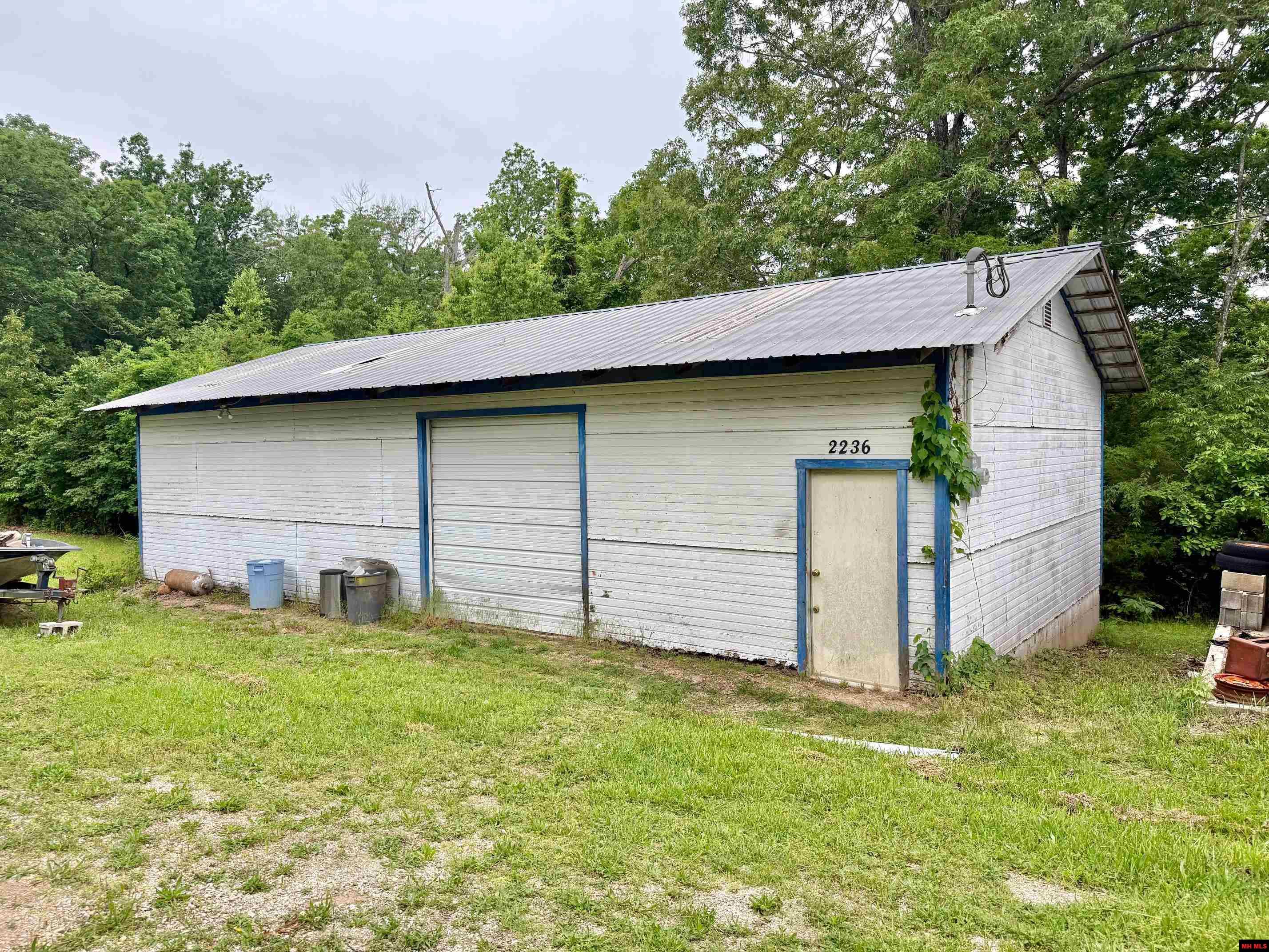 2236 CENTRAL BOULEVARD Bull Shoals, AR