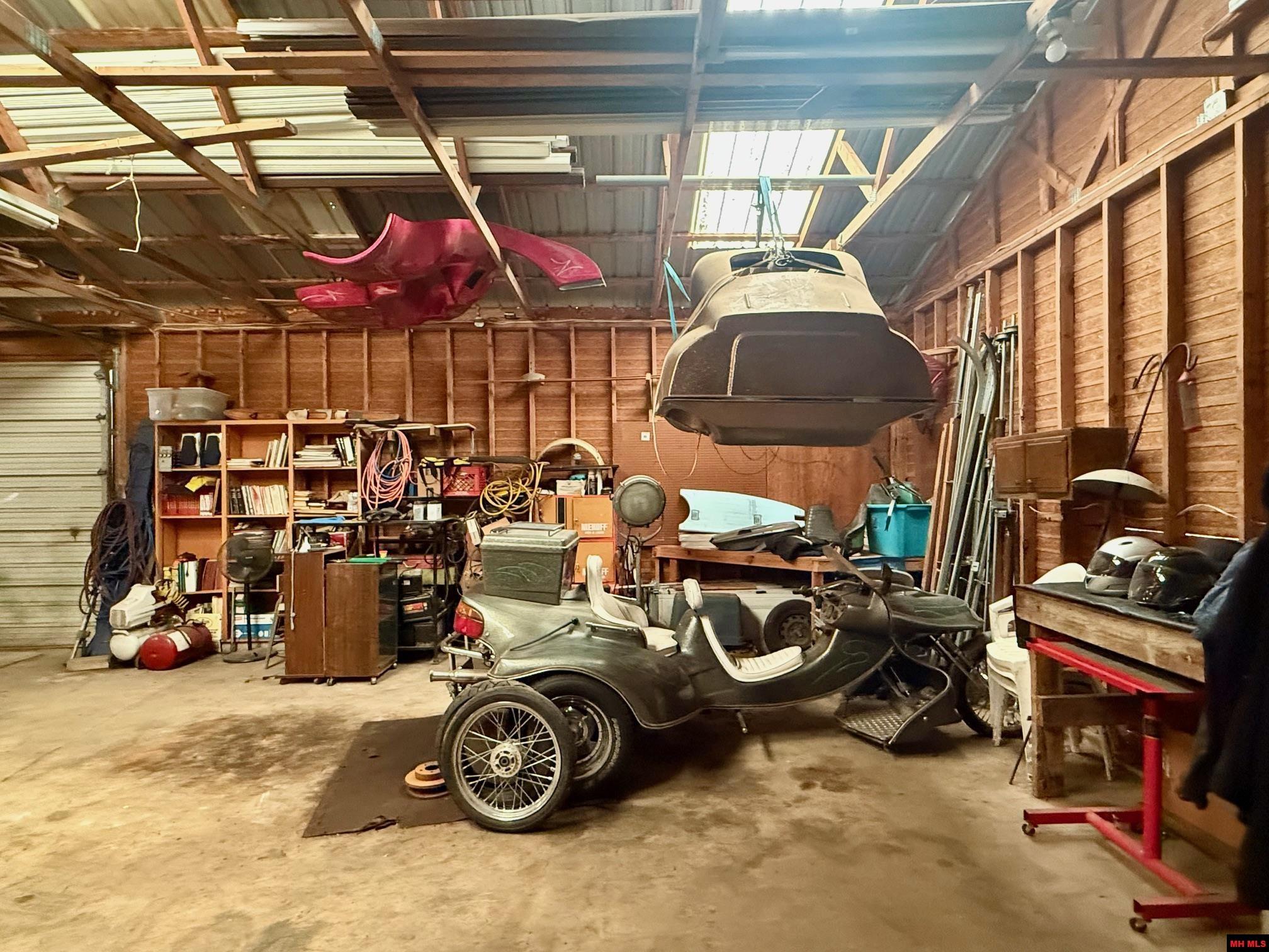 2236 CENTRAL BOULEVARD Bull Shoals, AR