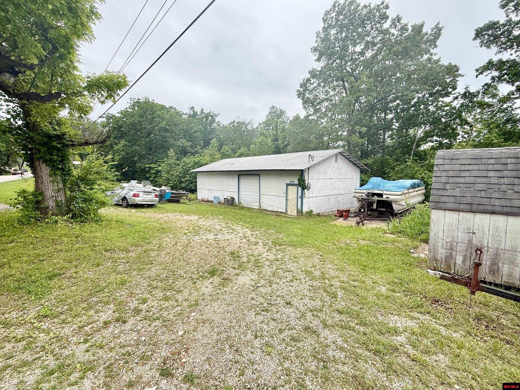 2236 CENTRAL BOULEVARD Bull Shoals, AR