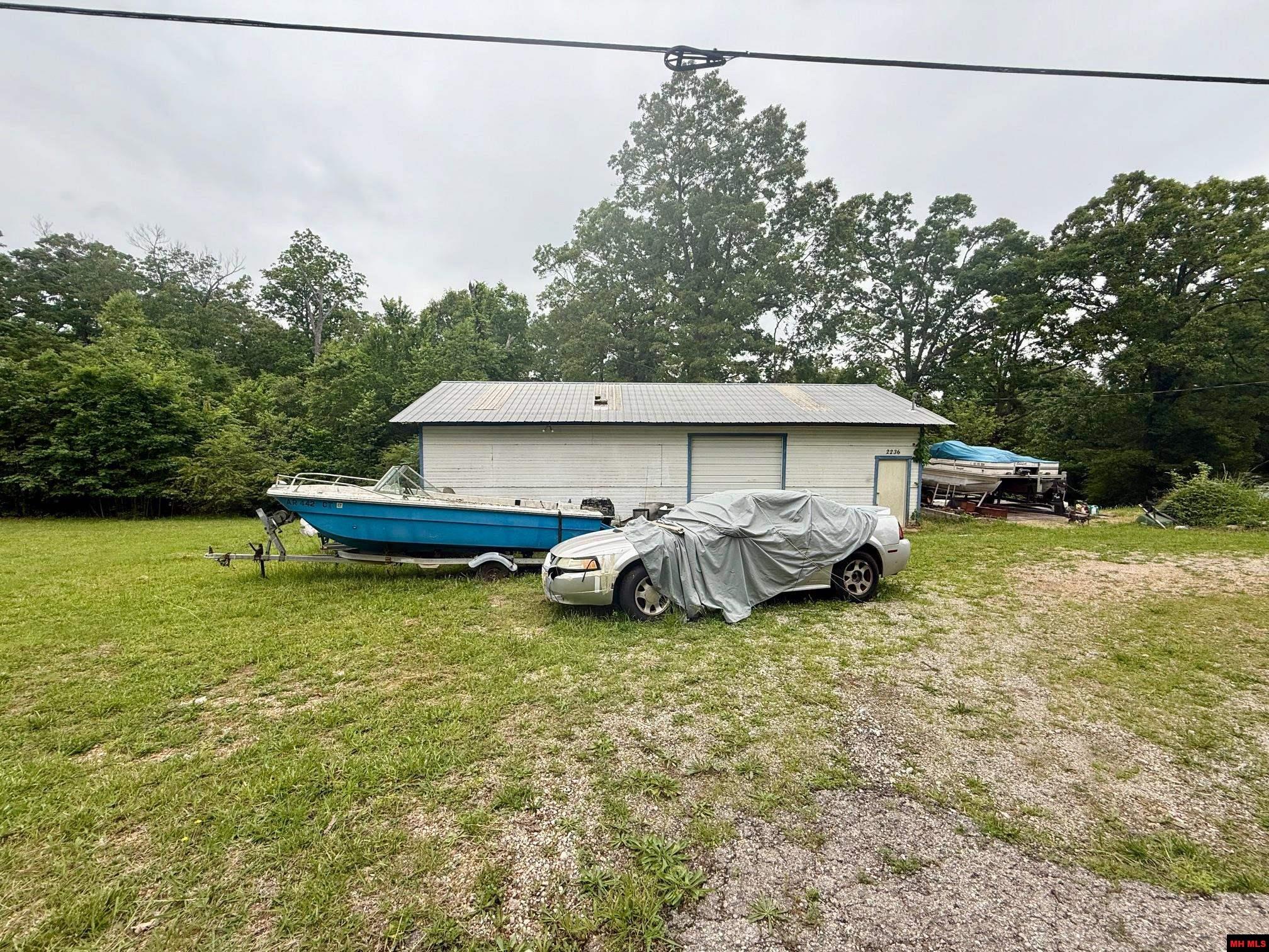 2236 CENTRAL BOULEVARD Bull Shoals, AR
