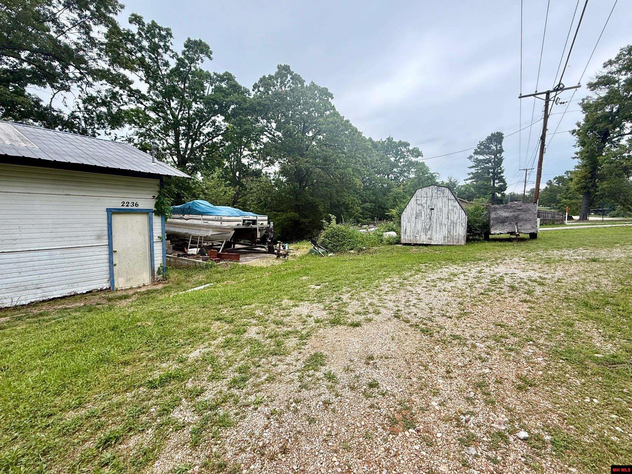 2236 CENTRAL BOULEVARD Bull Shoals, AR