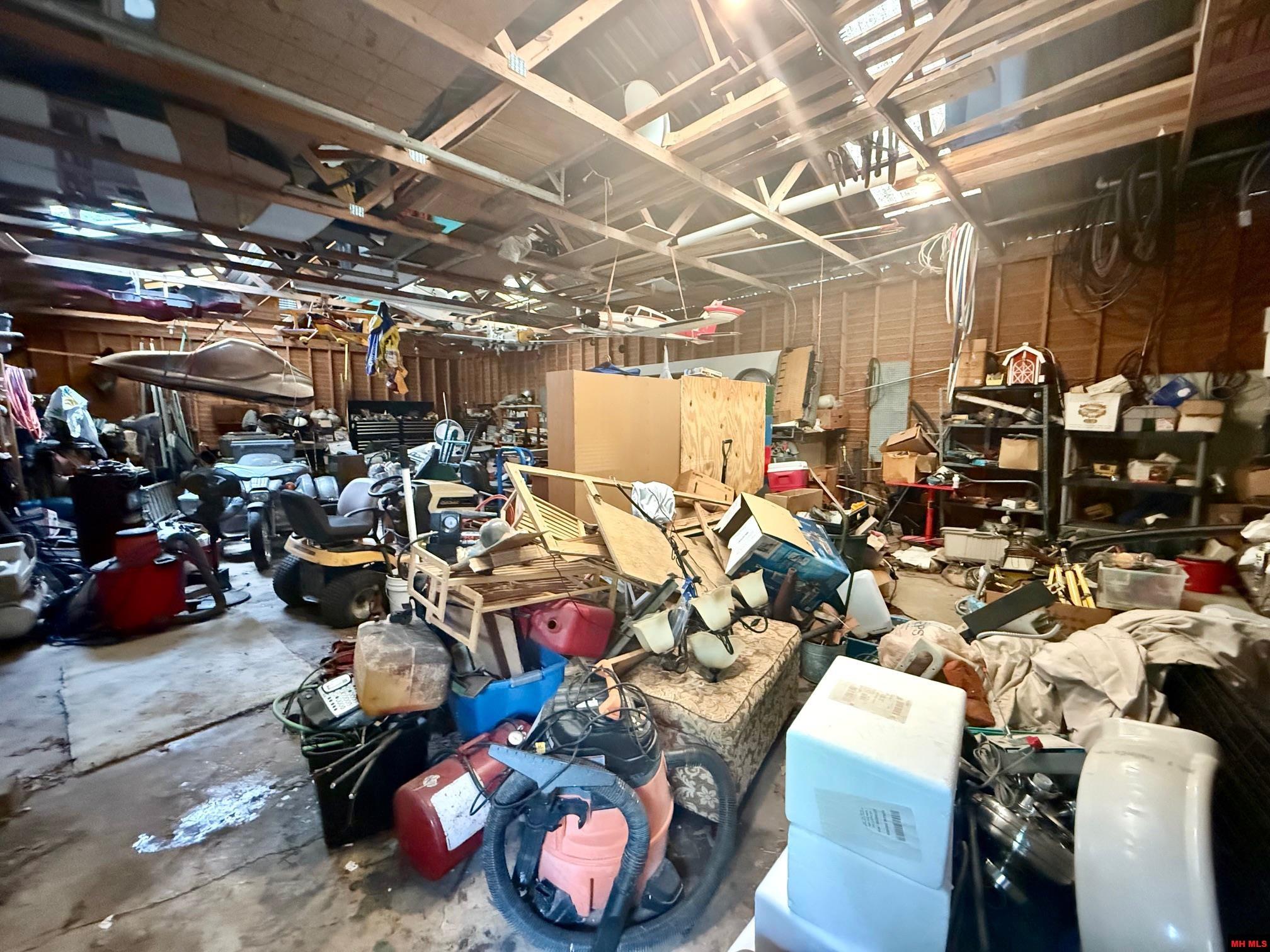 2236 CENTRAL BOULEVARD Bull Shoals, AR