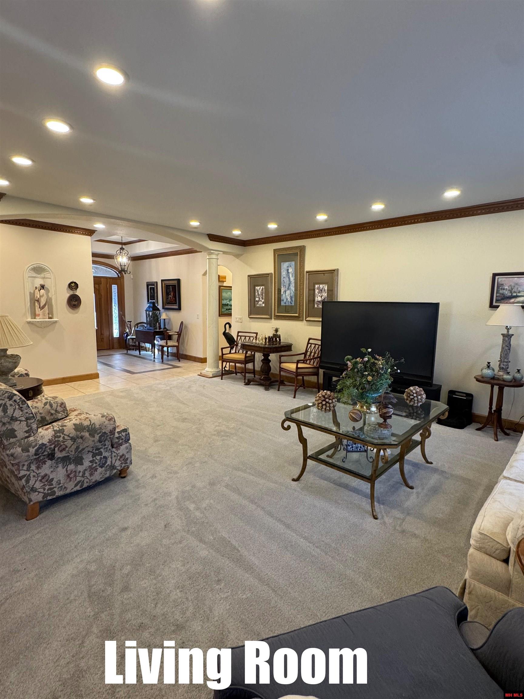 960 PEBBLECREEK DRIVE Mountain Home, AR