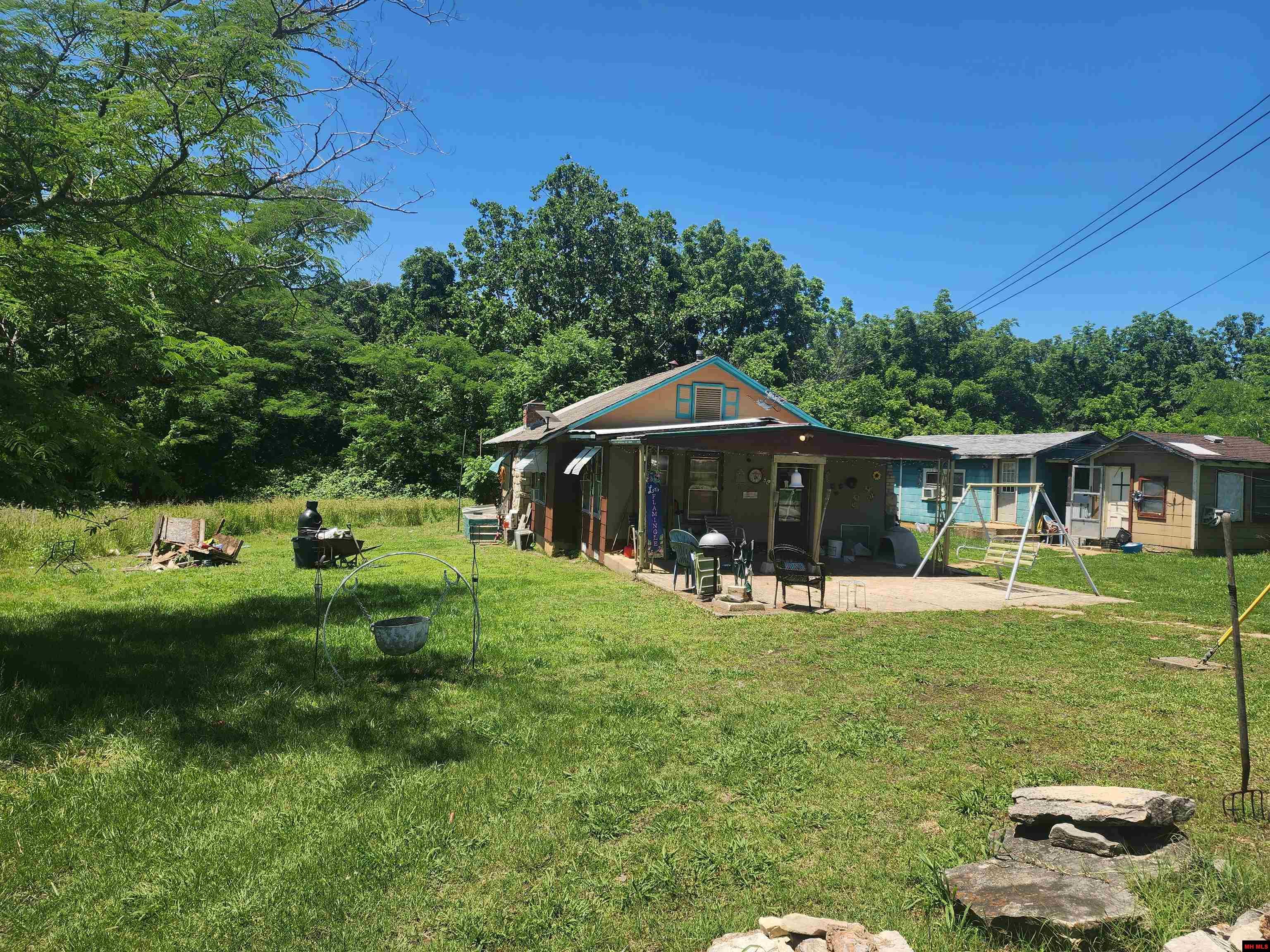 2488 & 2482 MC 172 Theodosia, MO