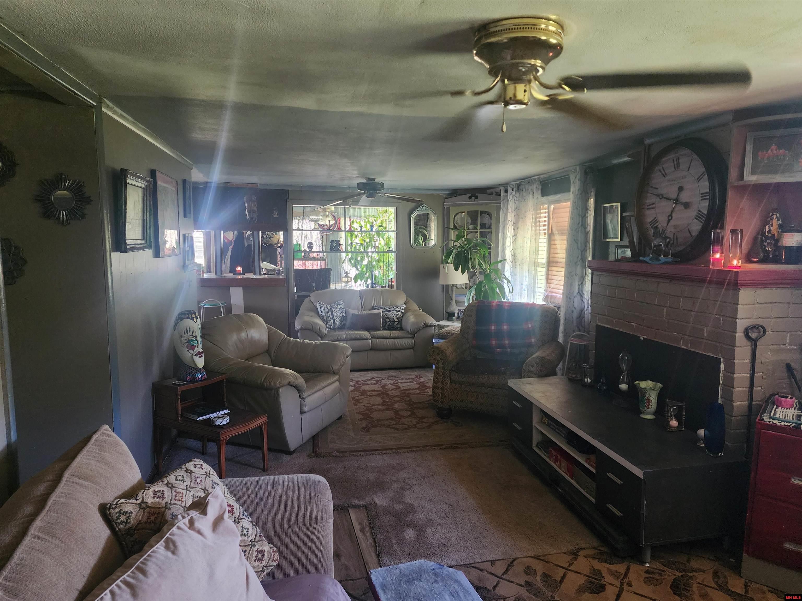 2488 & 2482 MC 172 Theodosia, MO
