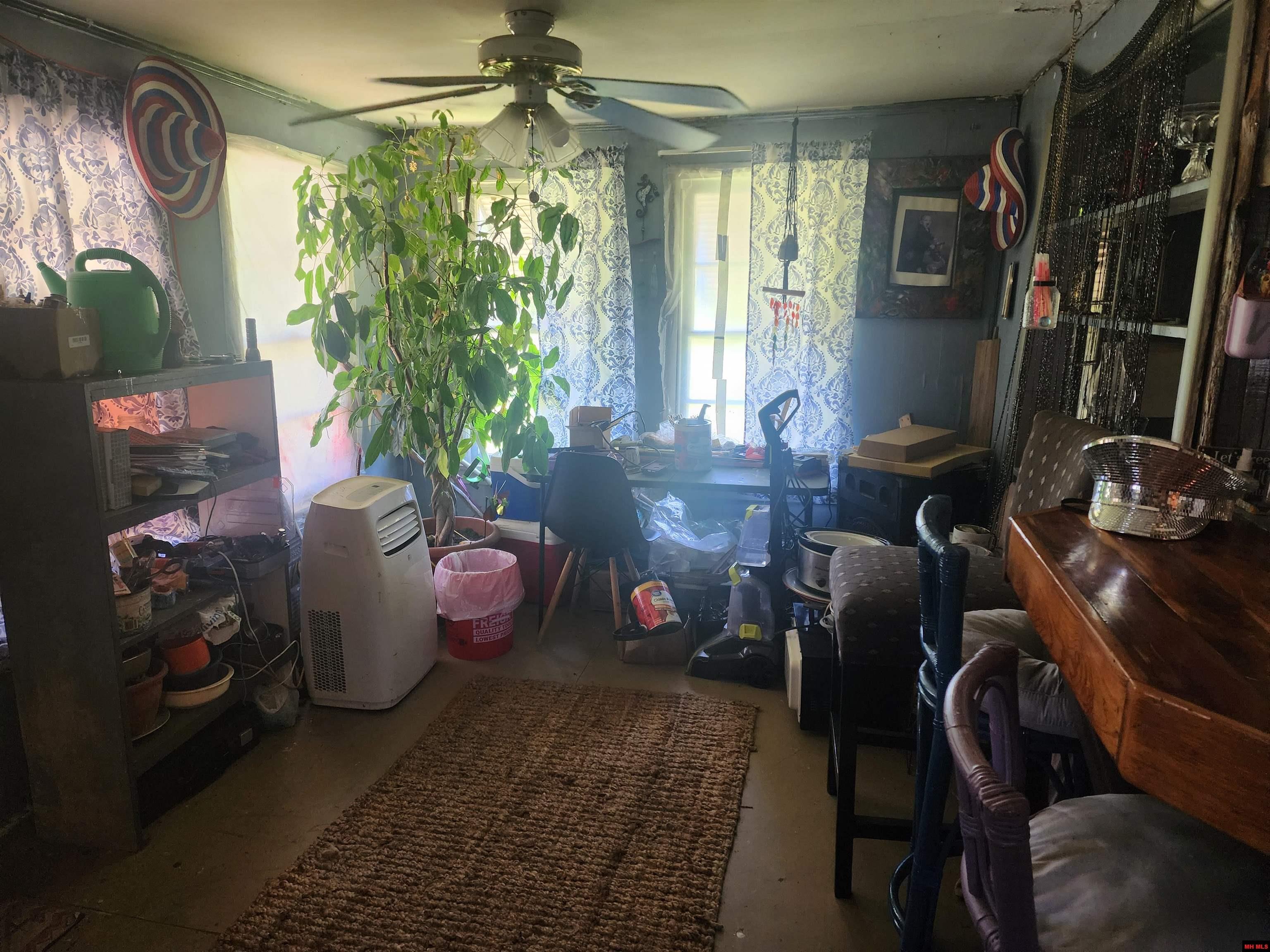 2488 & 2482 MC 172 Theodosia, MO