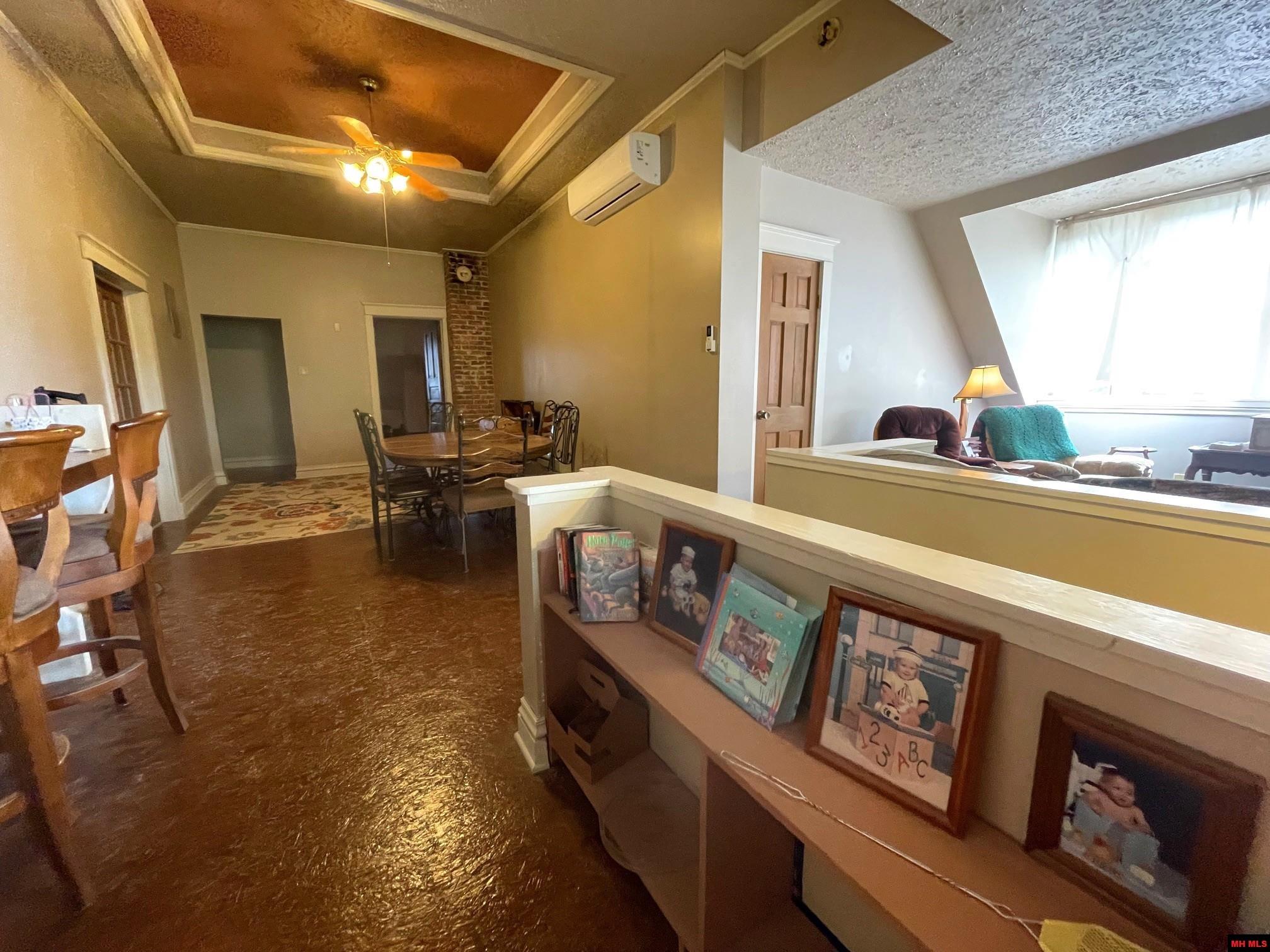 359 VALLEY STREET Yellville, AR 72687