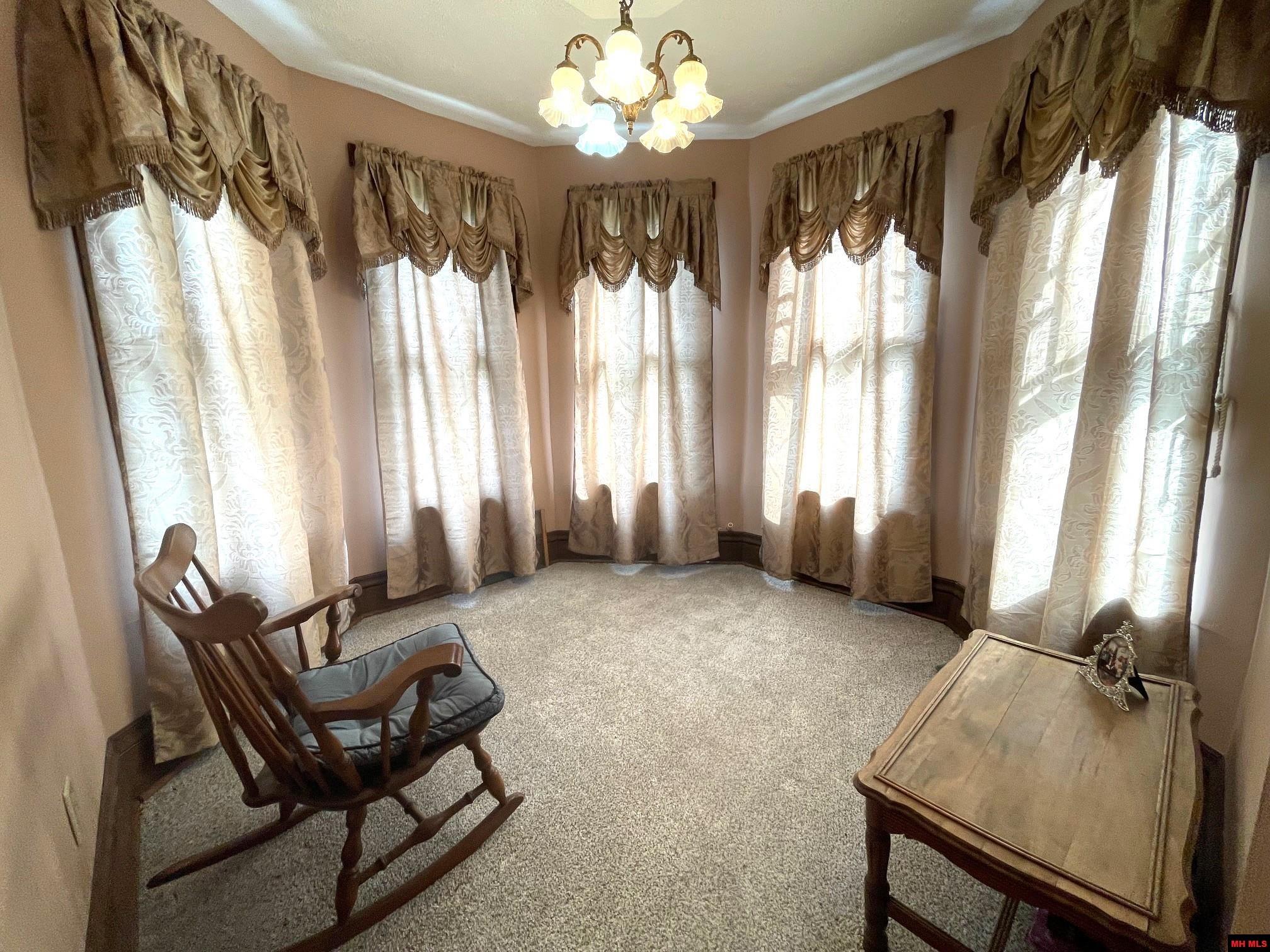 359 VALLEY STREET Yellville, AR 72687