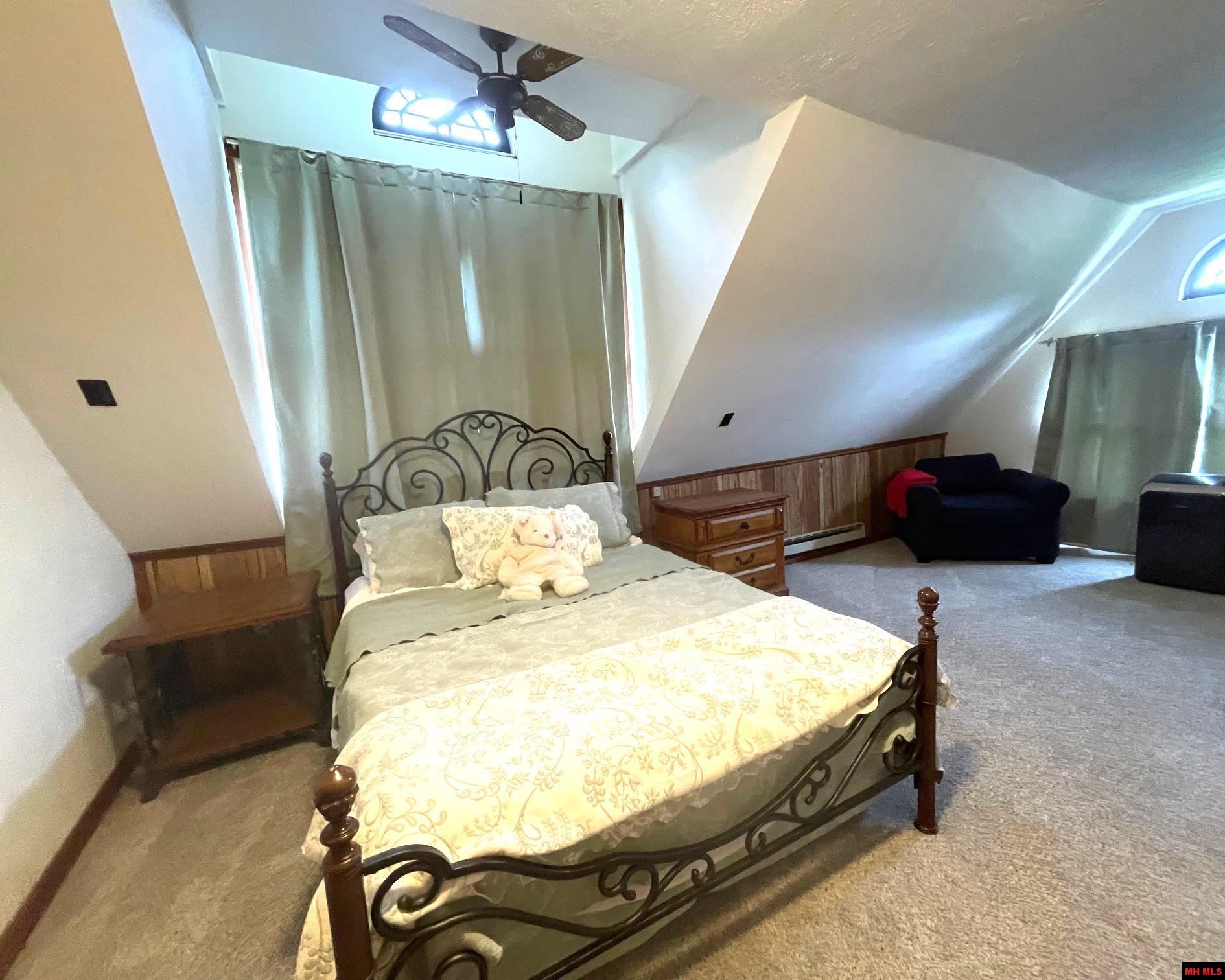 359 VALLEY STREET Yellville, AR 72687
