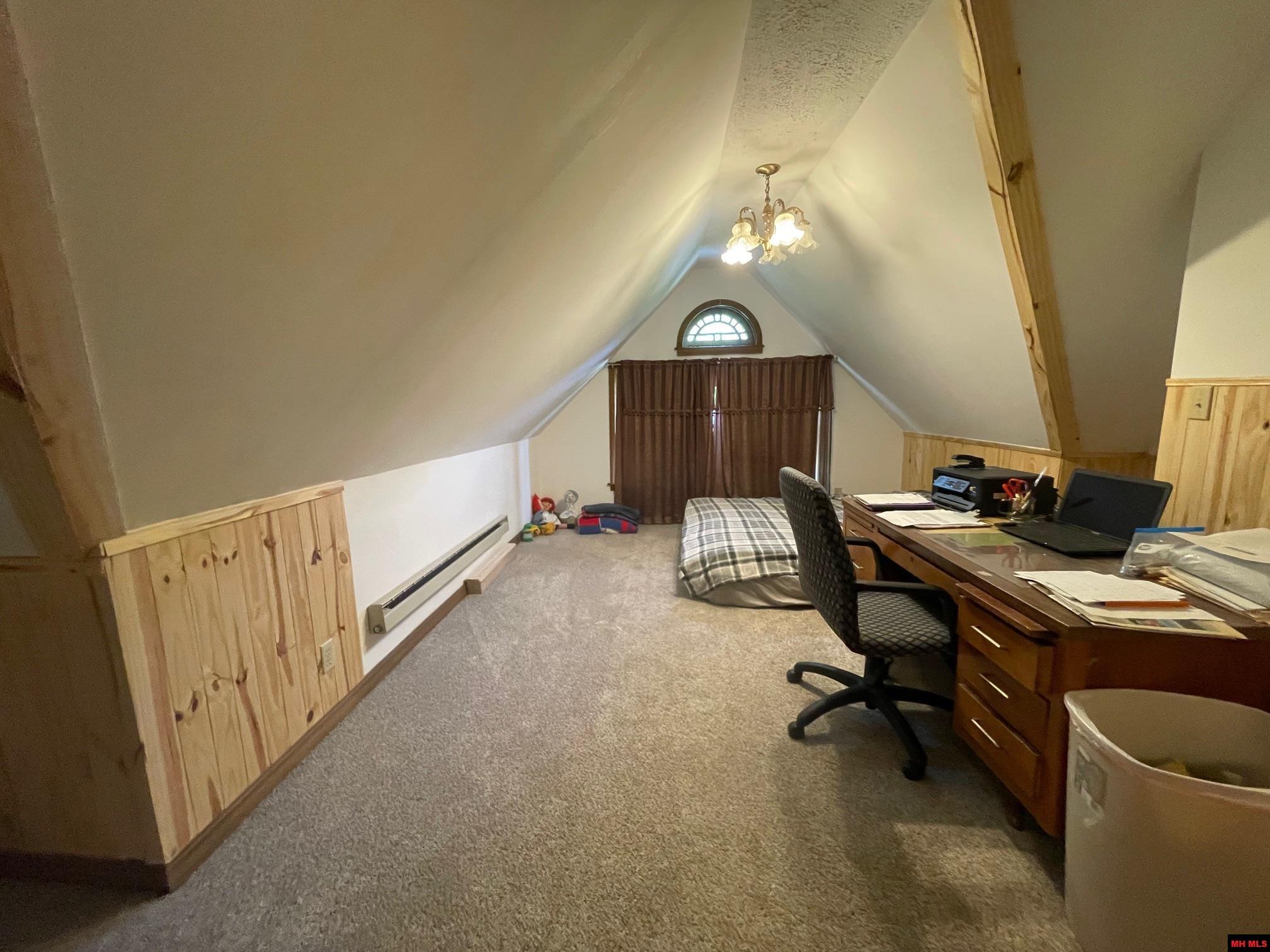 359 VALLEY STREET Yellville, AR 72687