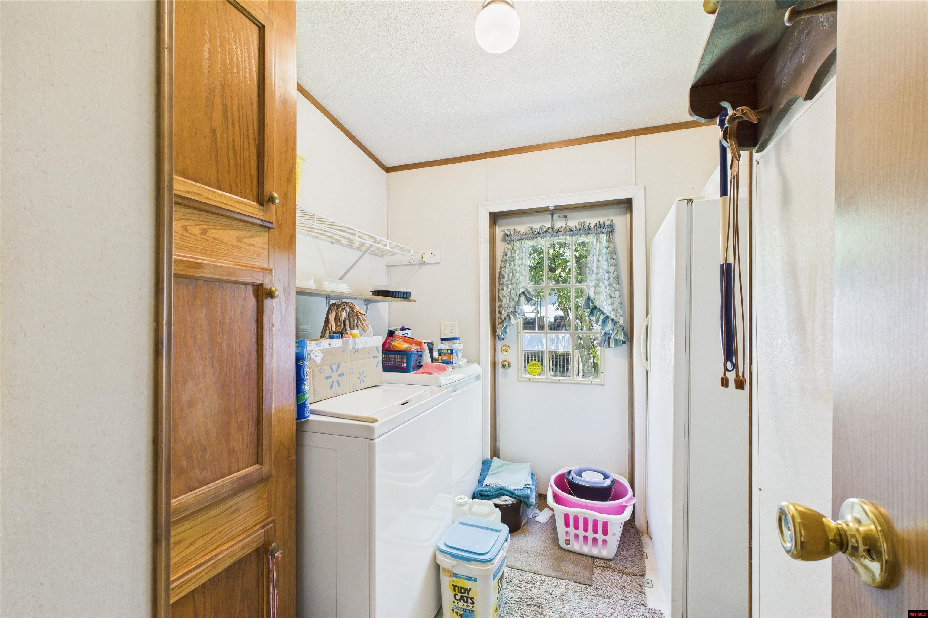 1236 GLENBRIAR COURT Mountain Home, AR